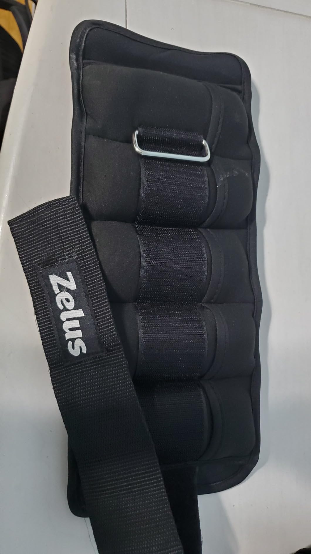 ZELUS 1 Pair Adjustable Ankle Weights, 2 4 6 8 10 lb Modularized Leg Weight Straps for Women Men, Weighted Ankle Weight Set with Removable Sandbags, 1-5 lb per Ankle Strap for Gym Yoga Jogging Walking customer photo 1