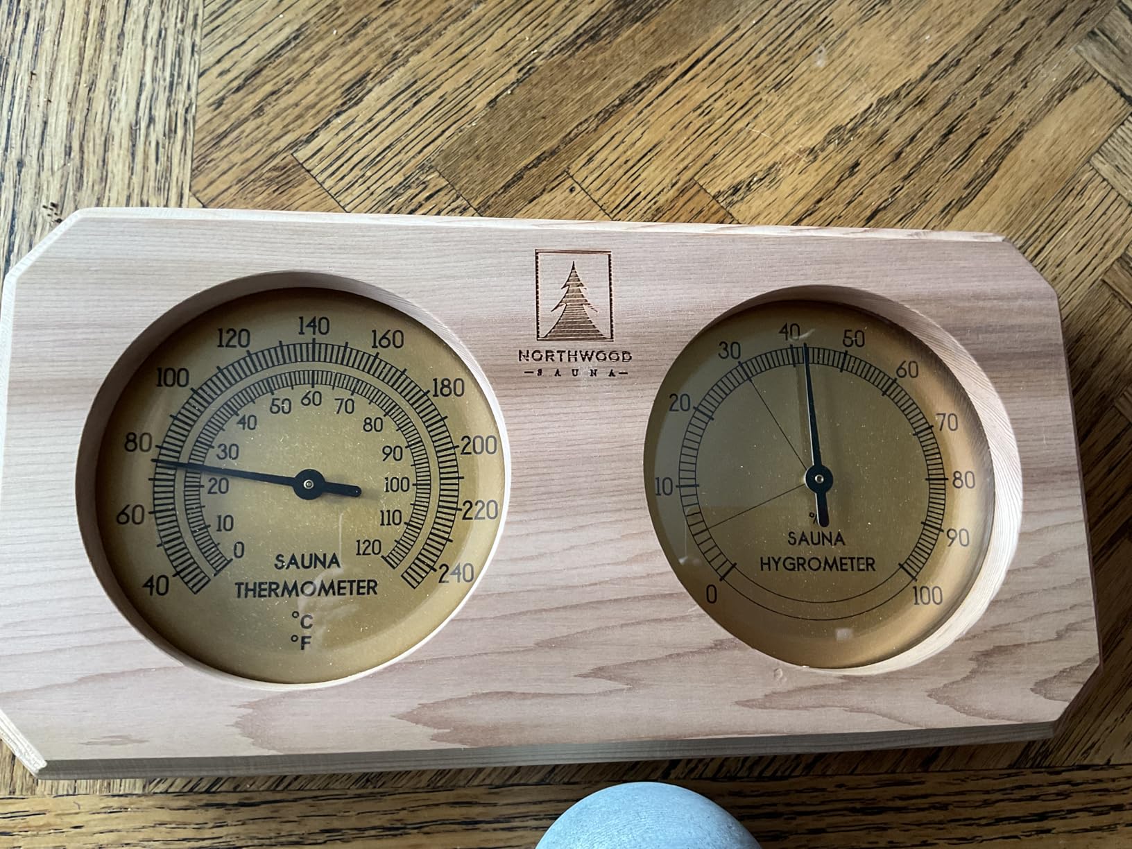 Northwood Sauna - Sauna Accessories Kit - Handmade from Canadian Red Cedar Wood - Core Set (Bucket & Ladle, Thermometer & Hygrometer, Sand Timer, Aromatherapy Cup) customer photo 2