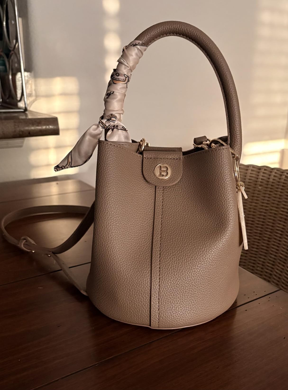Small Crossbody Bags for Women Vegan Leather Purse Bucket Bag customer photo 1