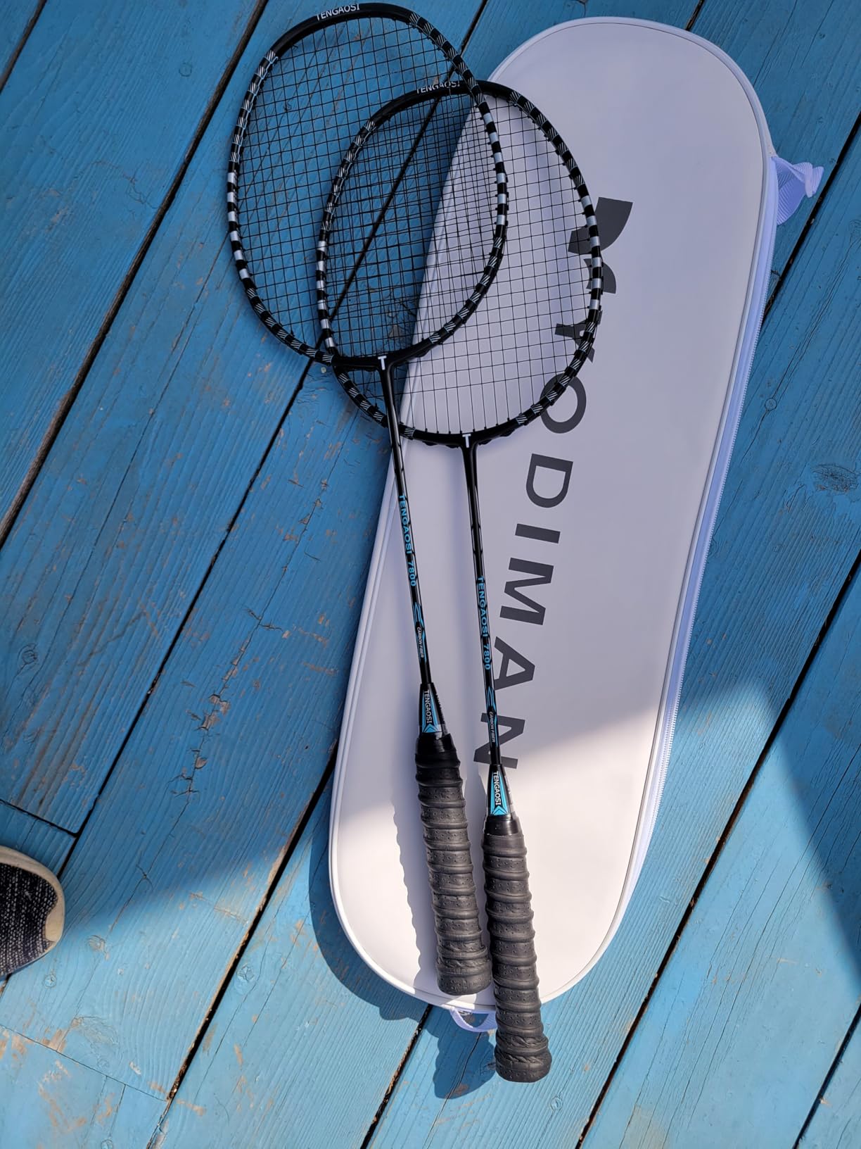 TENGAOSI 2-Pack Graphite High-Grade Badminton Racquets Lightweight customer photo 2
