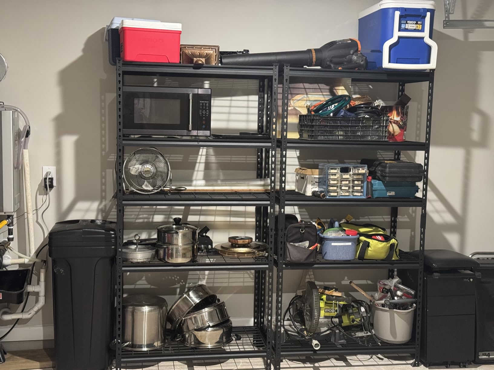 SONGMICS 5-Tier Steel Storage Shelves, Boltless Assembly, 2,200 lb Load, Heavy-Duty Adjustable Shelving Unit, 24 x 48 x 72 Inches, Ink Black customer photo 2