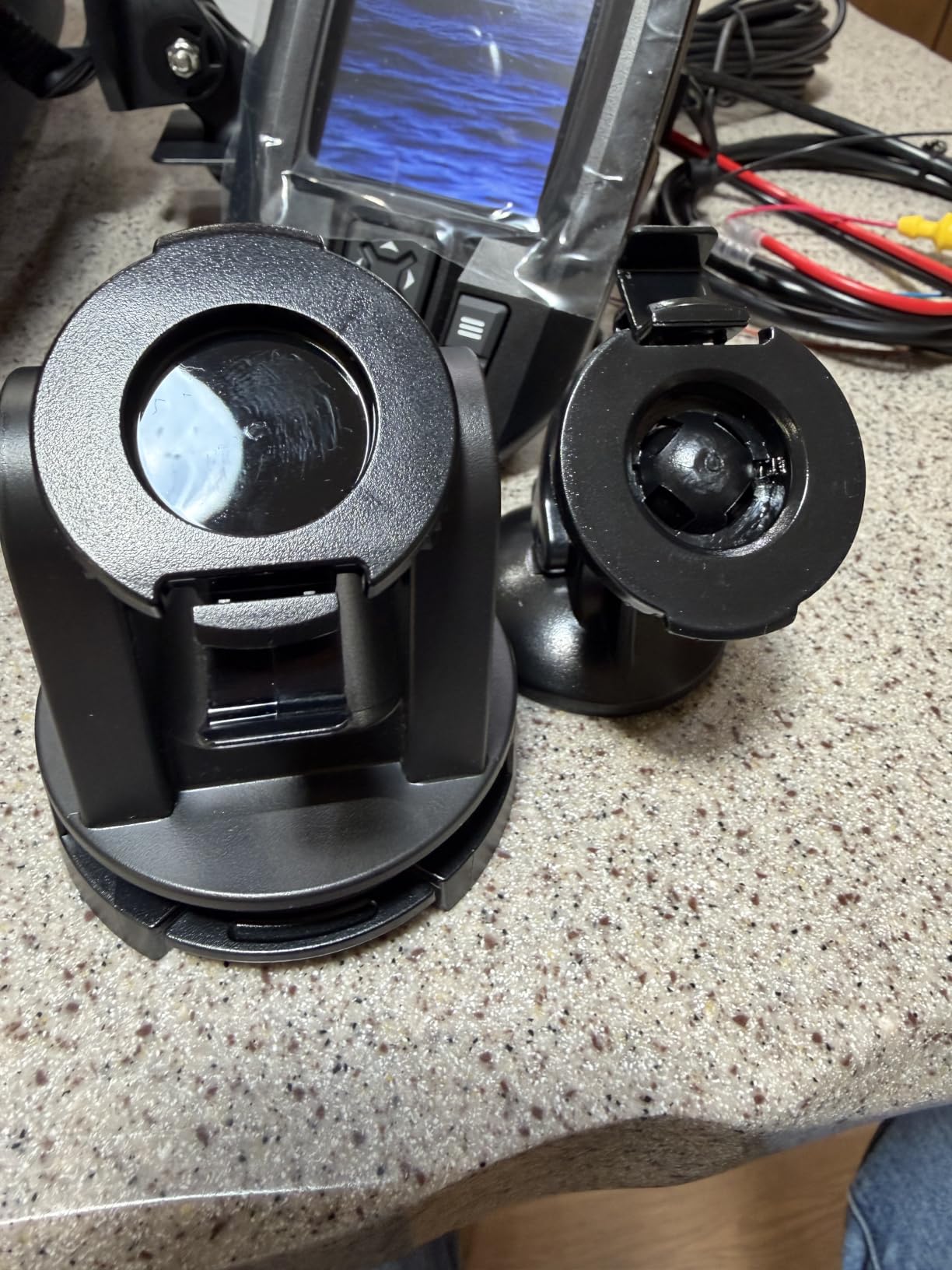 EWAY for Garmin Nuvi Drive Drivesmart Windscreen Windshield Suction Cup Mount Holder Bracket Cradle Mount or Garmin GPS 40 42 52 55 60 61 67 68 2457 2497 2539 2557 2558 2577 2597 LT LMT customer photo 1