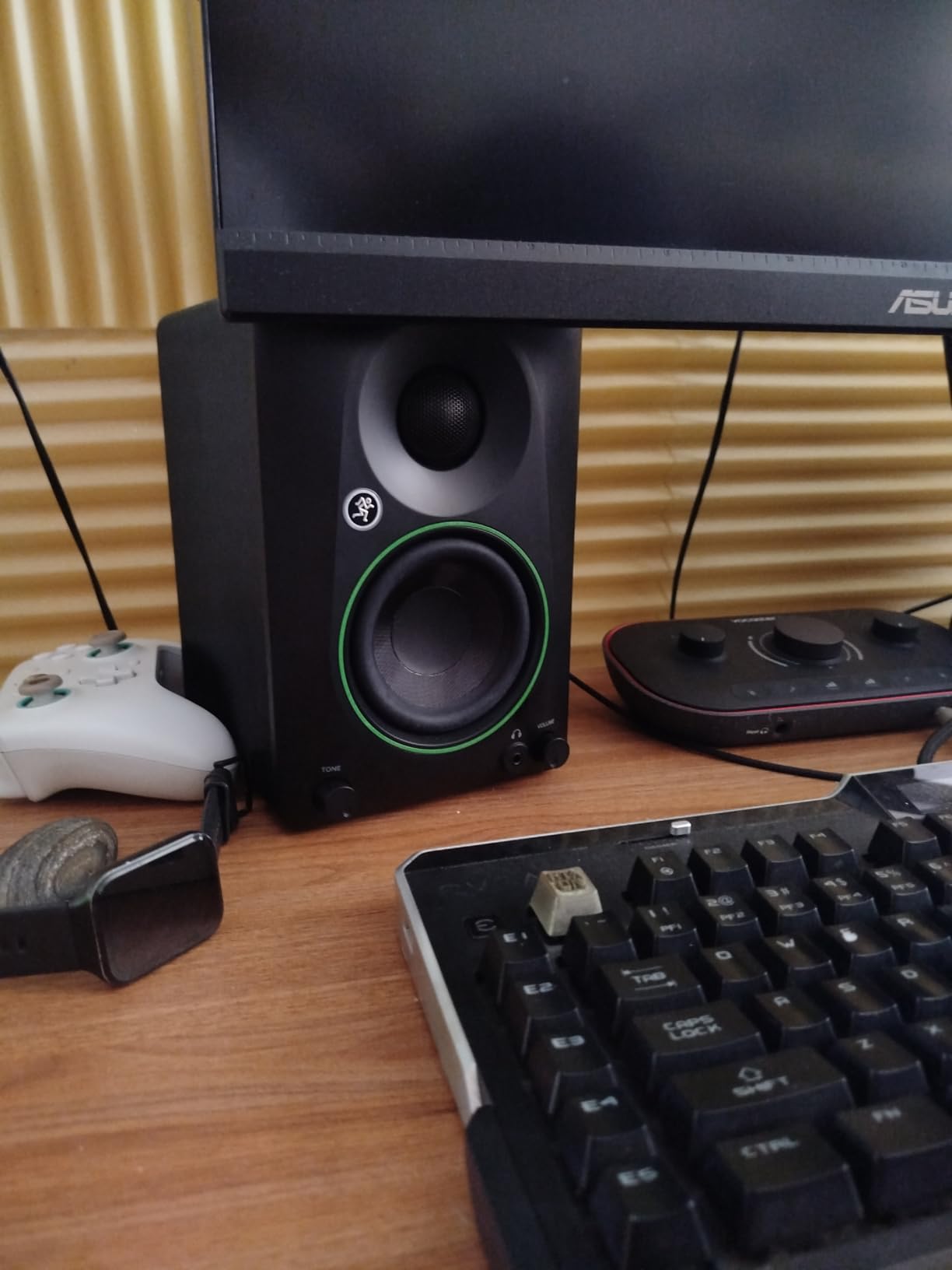 Mackie CR3.5 Studio Monitors (Pair), 3.5