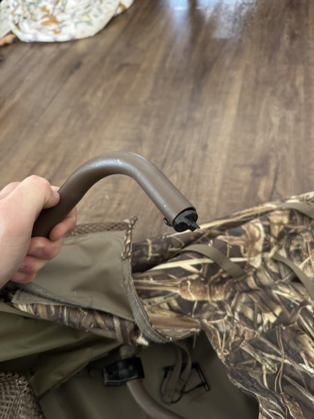 Guide Gear Layout Ground Blind, Camo Tent for Waterfowl, Duck, Turkey Hunting customer photo 1