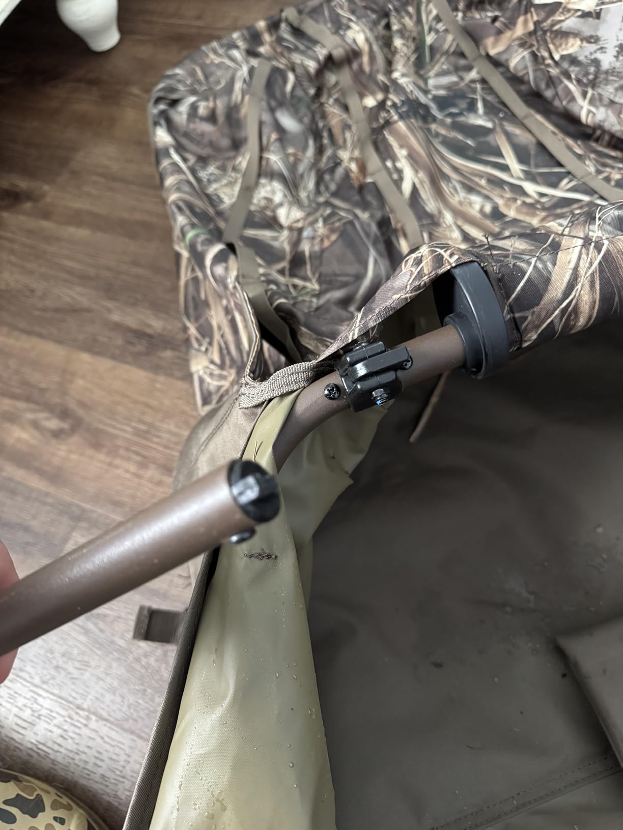 Guide Gear Layout Ground Blind, Camo Tent for Waterfowl, Duck, Turkey Hunting customer photo 2