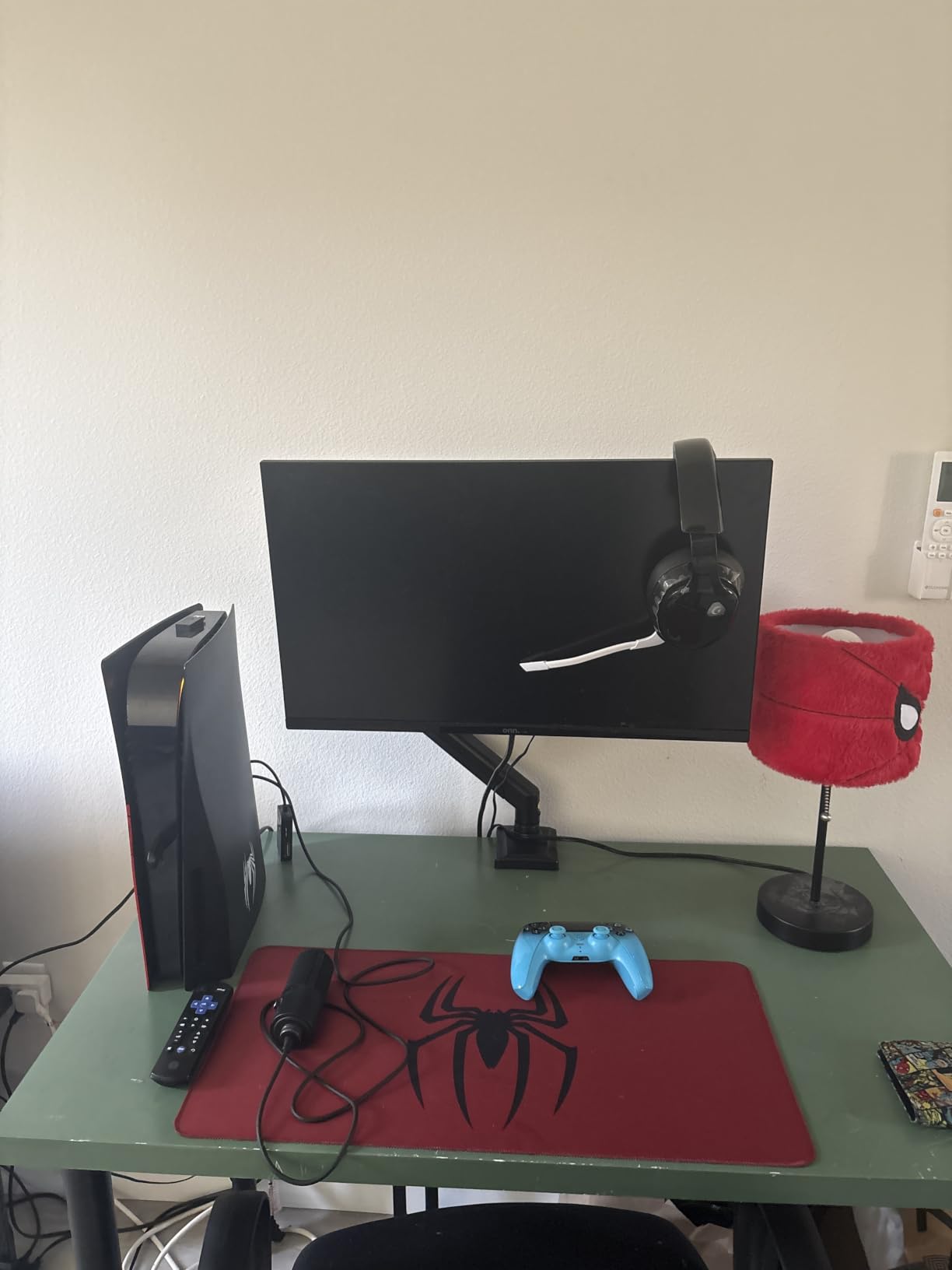 WALI Adjustable Single Monitor Arm for 13-34 inch Screens, up to 26.4 lbs | Single Monitor Desk Mount, Full Motion with Tilt, Swivel, Rotation, C-Clamp & Grommet Base, VESA 75/100mm (GSMP001N), Black customer photo 2