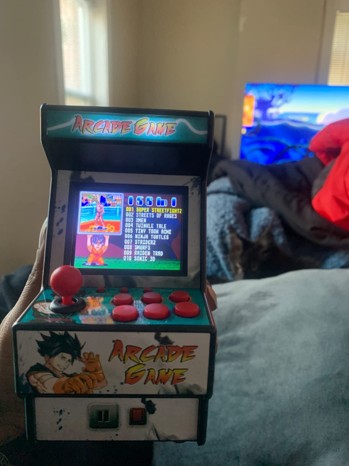 Handheld Game Console, Built in 216 Classic Retro Games, 2.8-inch Screen | Portable Mini Retro TV, Featuring 216 Single-Player Games and 84 Two-Player Games, Suitable for Children and Adults customer photo 2