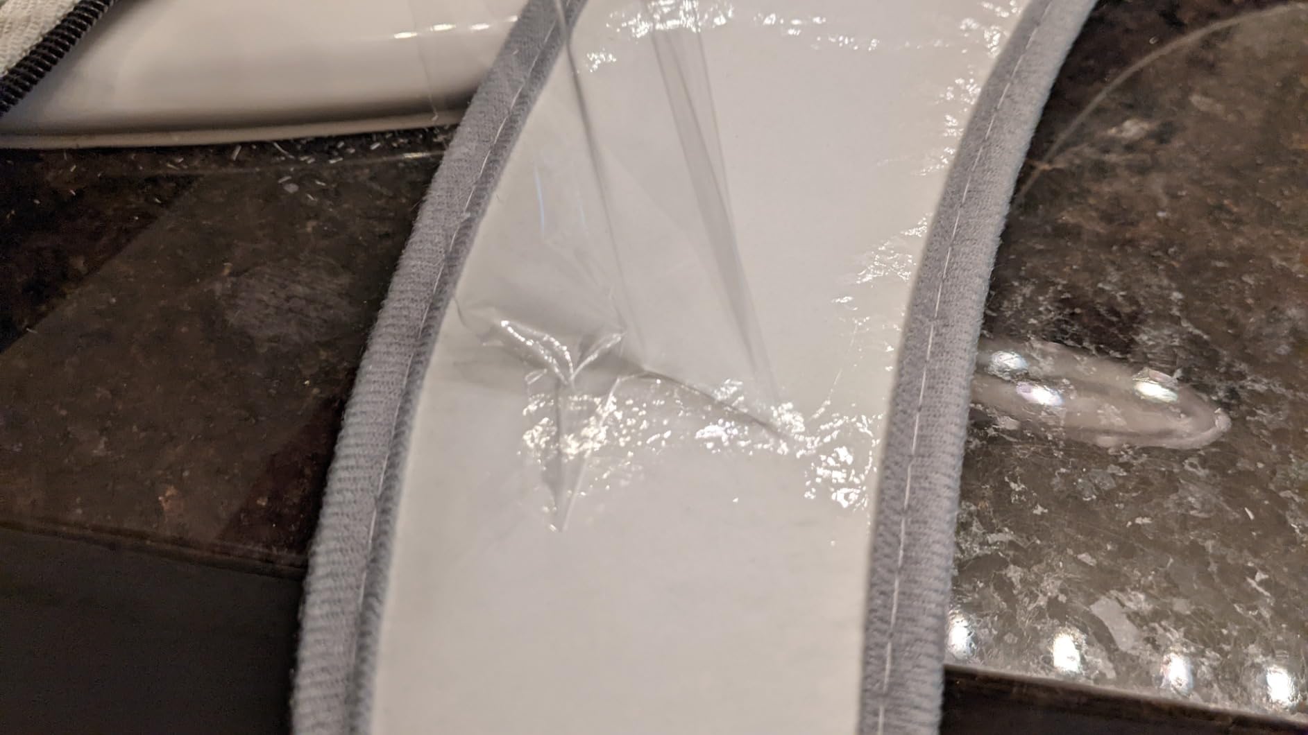 Toilet Seat Cover with Memory Foam, Toilet Seat Cushion for Bathroom, Non-Slip Self-Adhesive, Fits Most Round, Oval and Elongated Seats customer photo 1