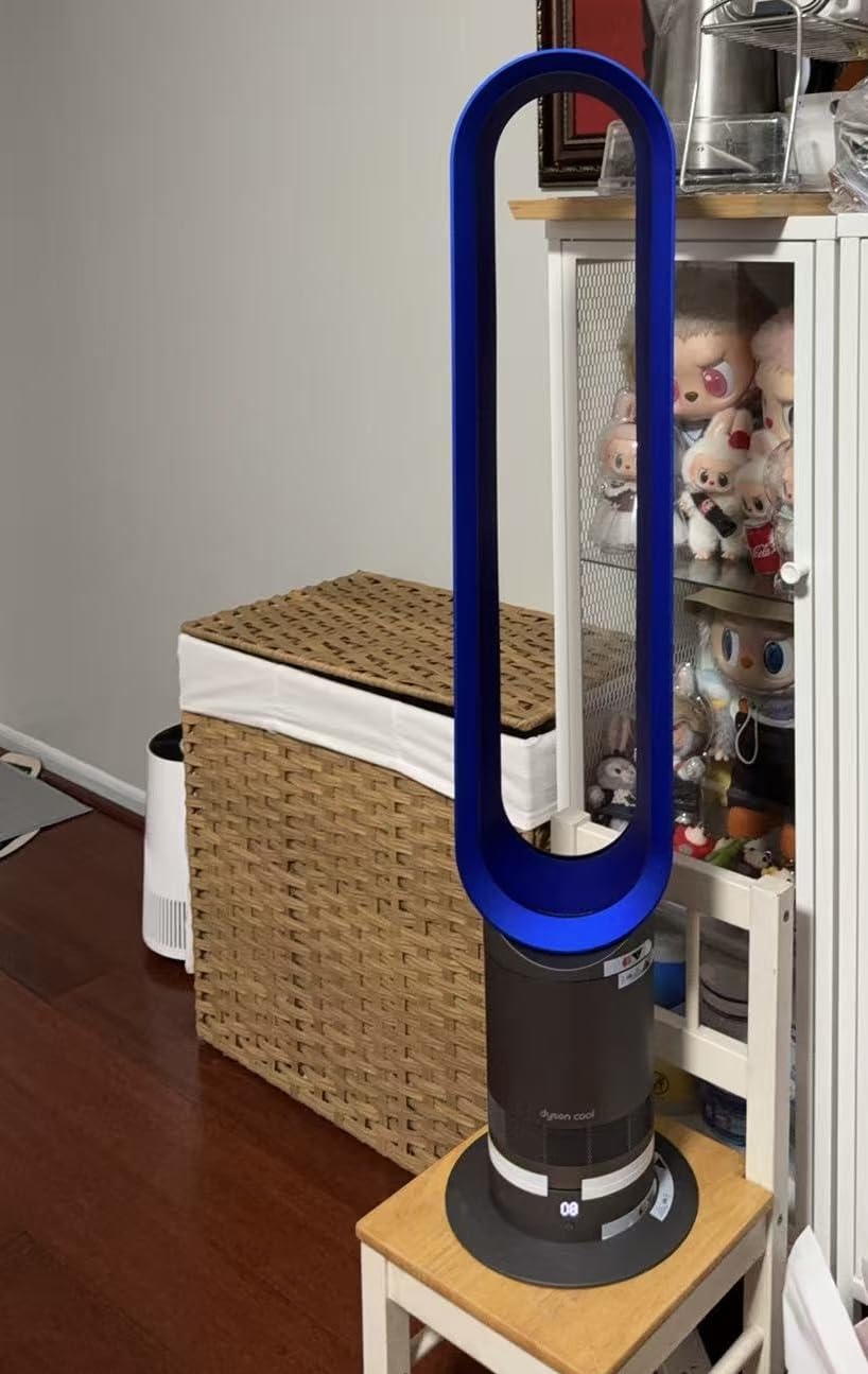 Dyson Cool AM07 Air Multiplier Bladeless Tower Fan, 70° oscillation, 10 levels (Iron/Blue) customer photo 1