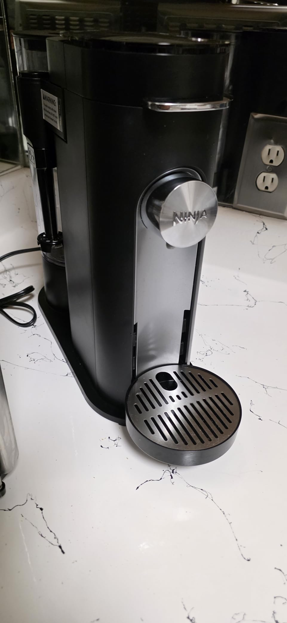 Ninja Pod and Grounds Coffee Maker, K-Cup Compatible, Compact Design with Built-in Milk Frother customer photo 2
