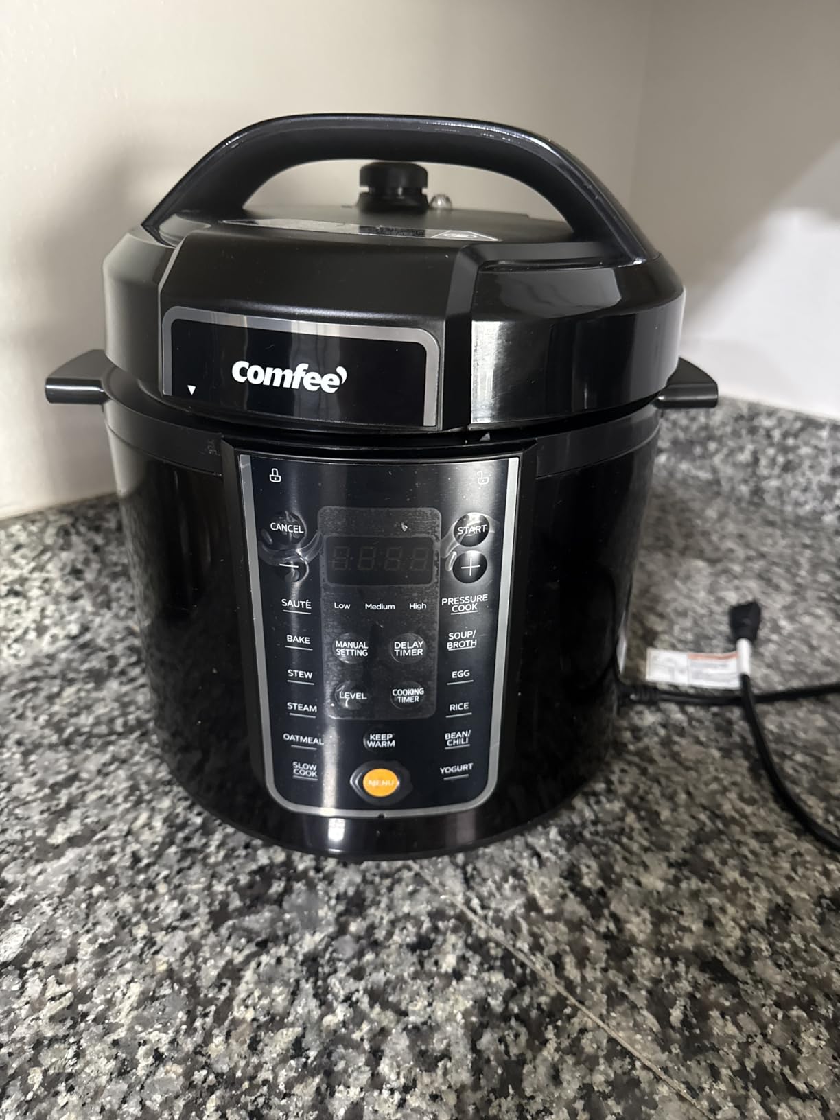 COMFEE' 12-in-1 Electric Pressure Cooker, 6 Quarts, Nonstick Pot - 9 cookers in one customer photo 2