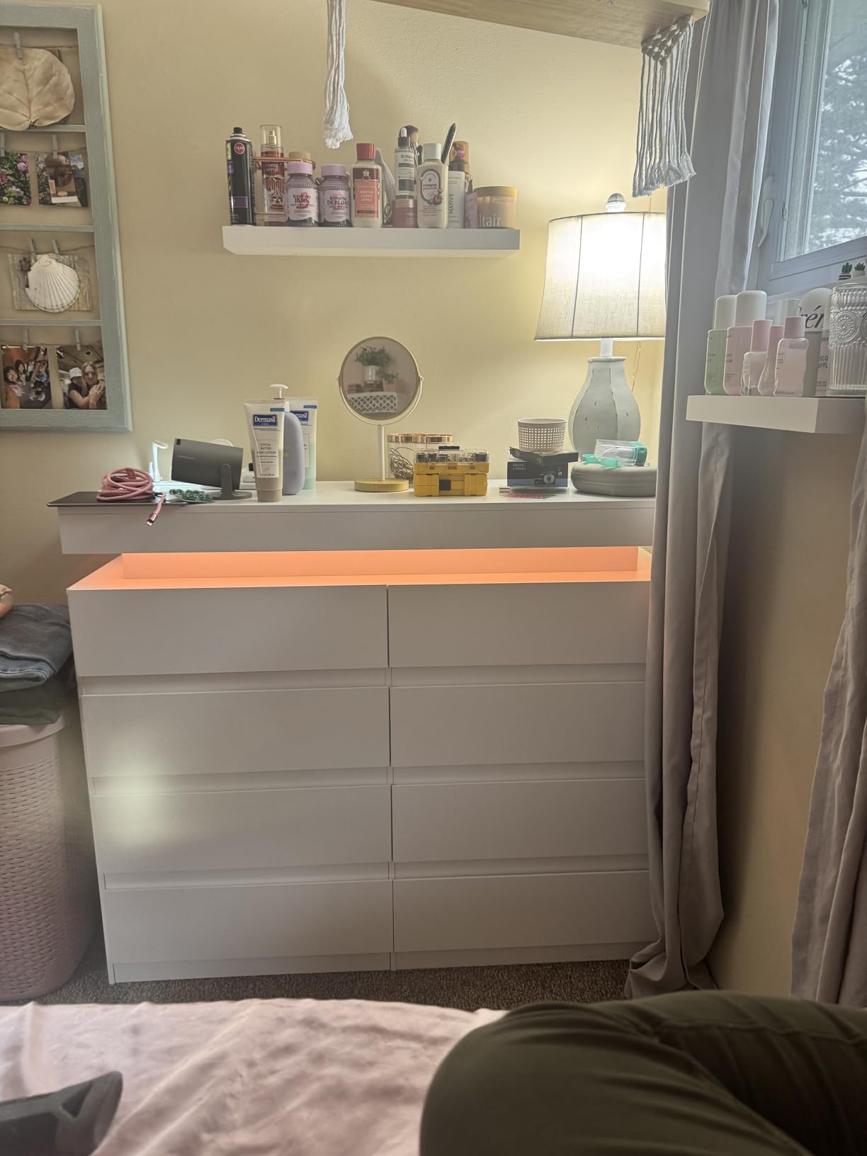 Gyfimoie 9 Drawer Dresser with Power Outlet, Modern Dresser with LED Light | Modern Chest of Drawers for Closet, Wide Drawer Organizer Cabinet for Bedroom, Living Room customer photo 1