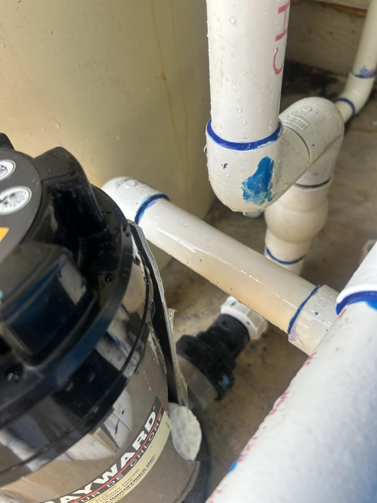 Hayward CL200EF in-Line Automatic Chlorine Feeder, Offline Pool Chlorinator and Chlorine Dispenser, Up to 9 lb Capacity customer photo 2