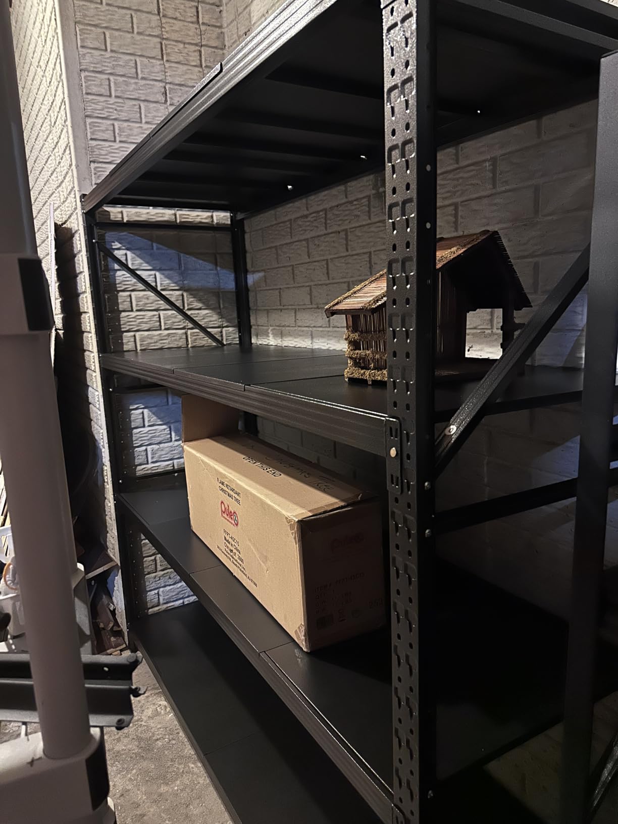 RAVIGIN 5000LBS Storage Shelves, 71