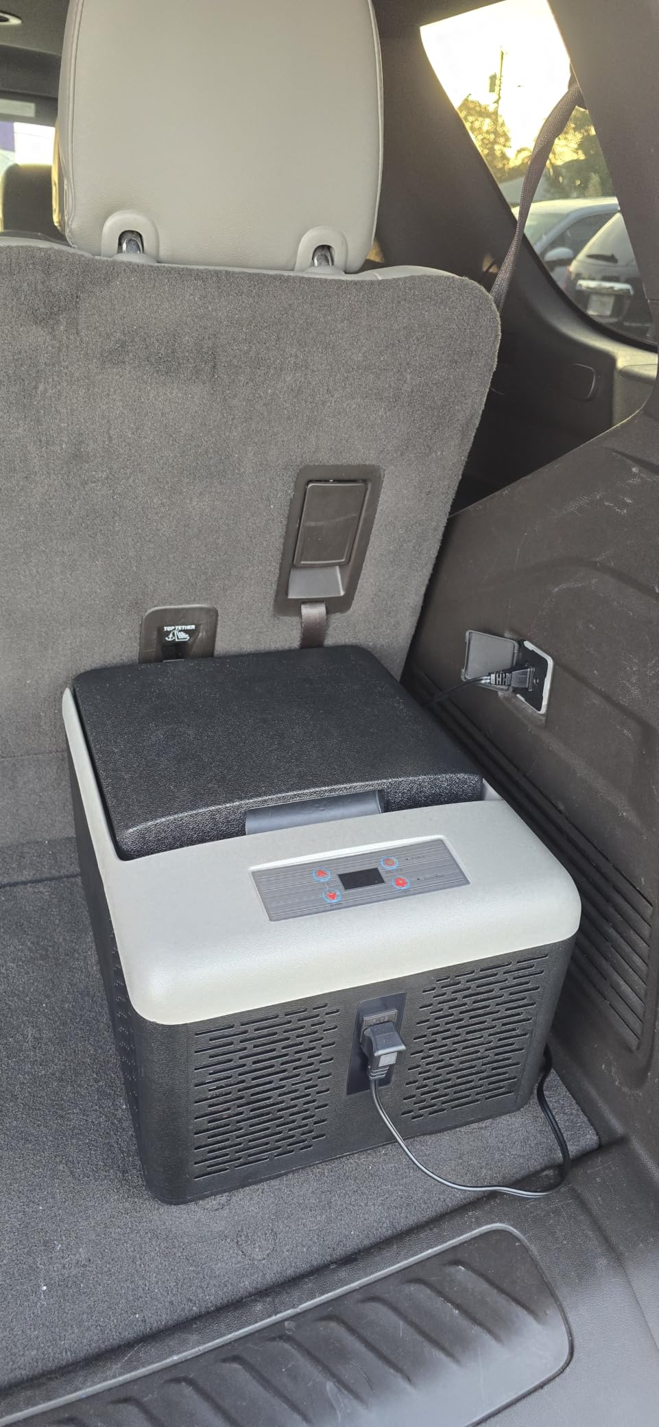 Alpicool C9PT Portable Car Freezer Cooler, 12 Volt Car Refrigerator, 10 Quart Fast Cooling, 12/24V DC and 100-240V AC for Outdoor, Camping, RV, Truck customer photo 1