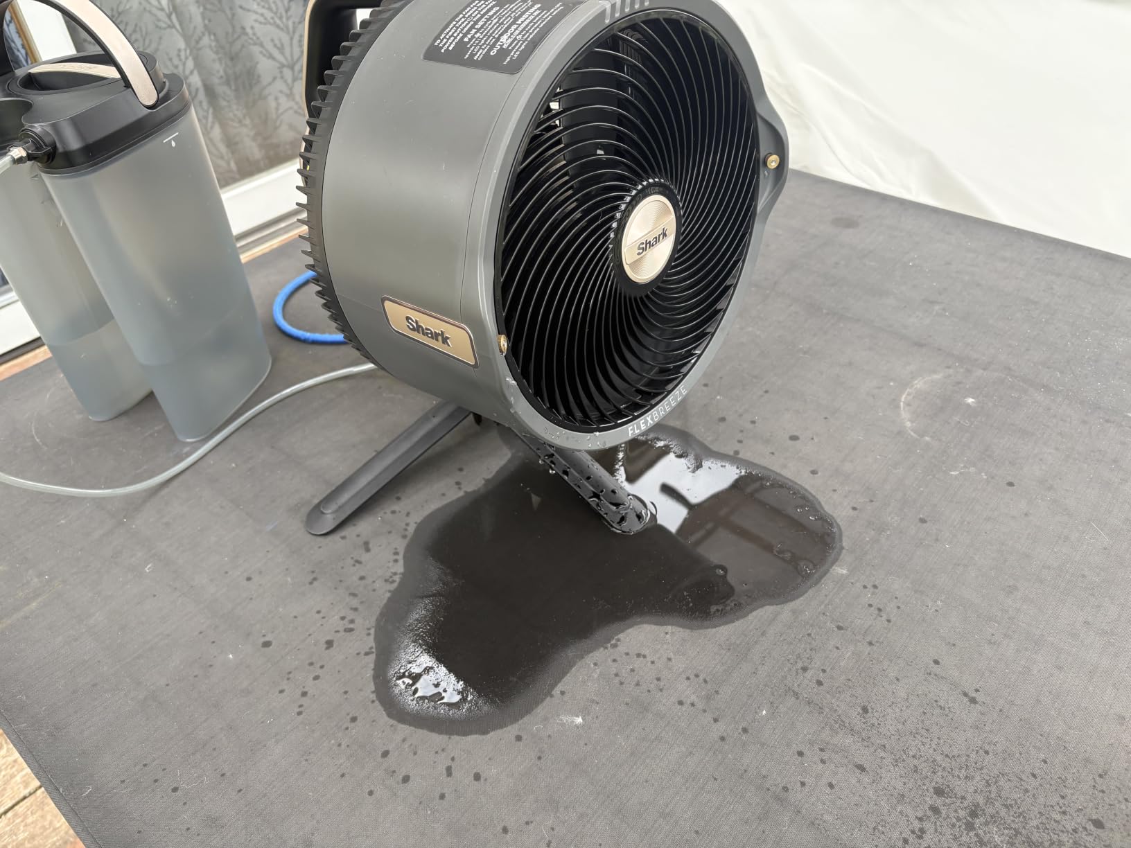 Shark FlexBreeze Pro Mist 2-in-1 Fan with Integrated Mist, Charcoal, FA302 | Corded/Cordless, Pedestal to Tabletop, up to 24-Hr Battery, up to 70 Ft of Power, 5 Speeds, with Integrated Misting Tank customer photo 1