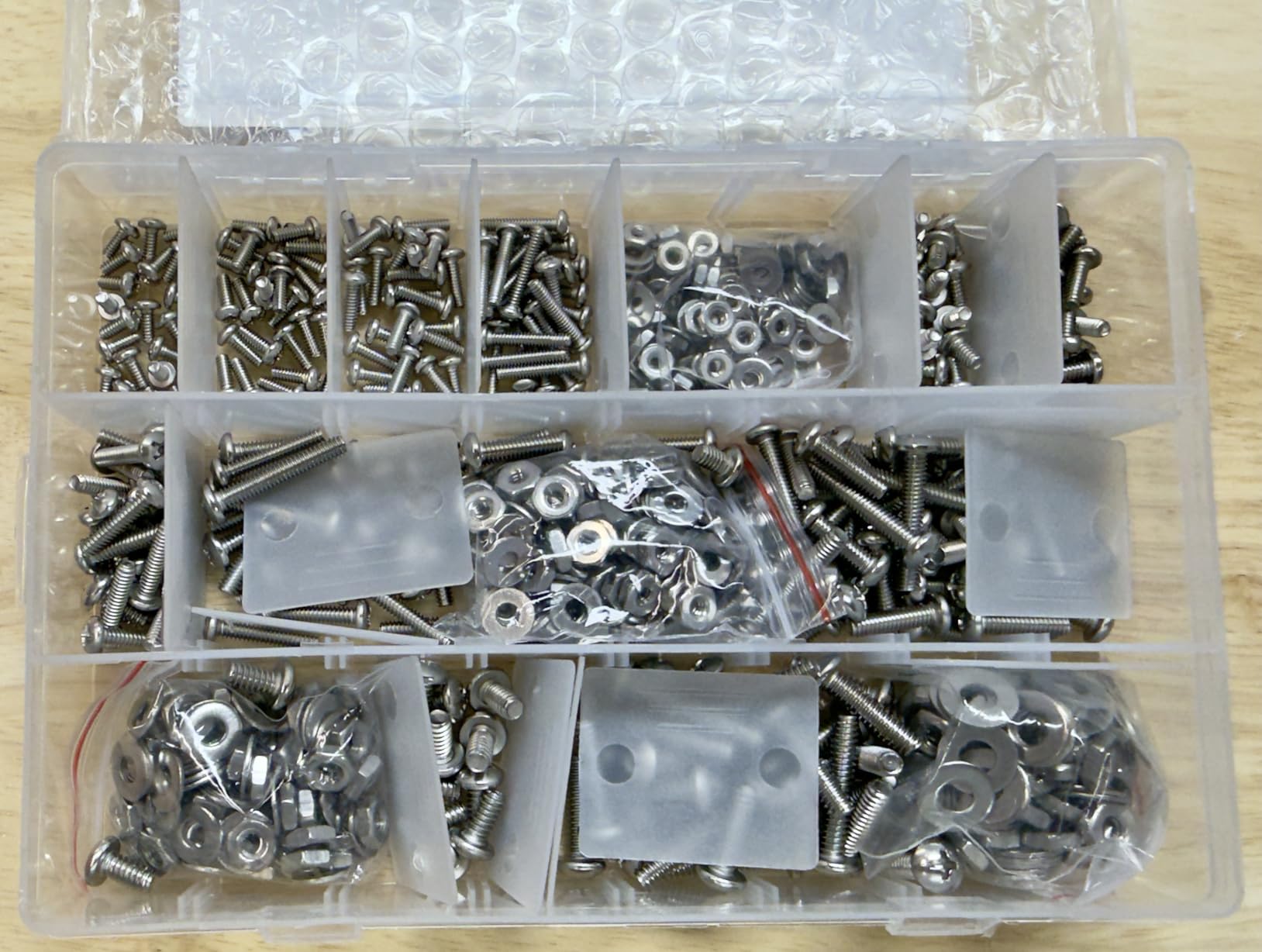 smseace 516Pcs Nuts and Bolts Assortment Kit 21-Sizes M3/M4/M5/M6 Nut Bolt Washer Assortment Kit for Machinery, Furniture, Automotive, Motorcycle Repairs customer photo 1