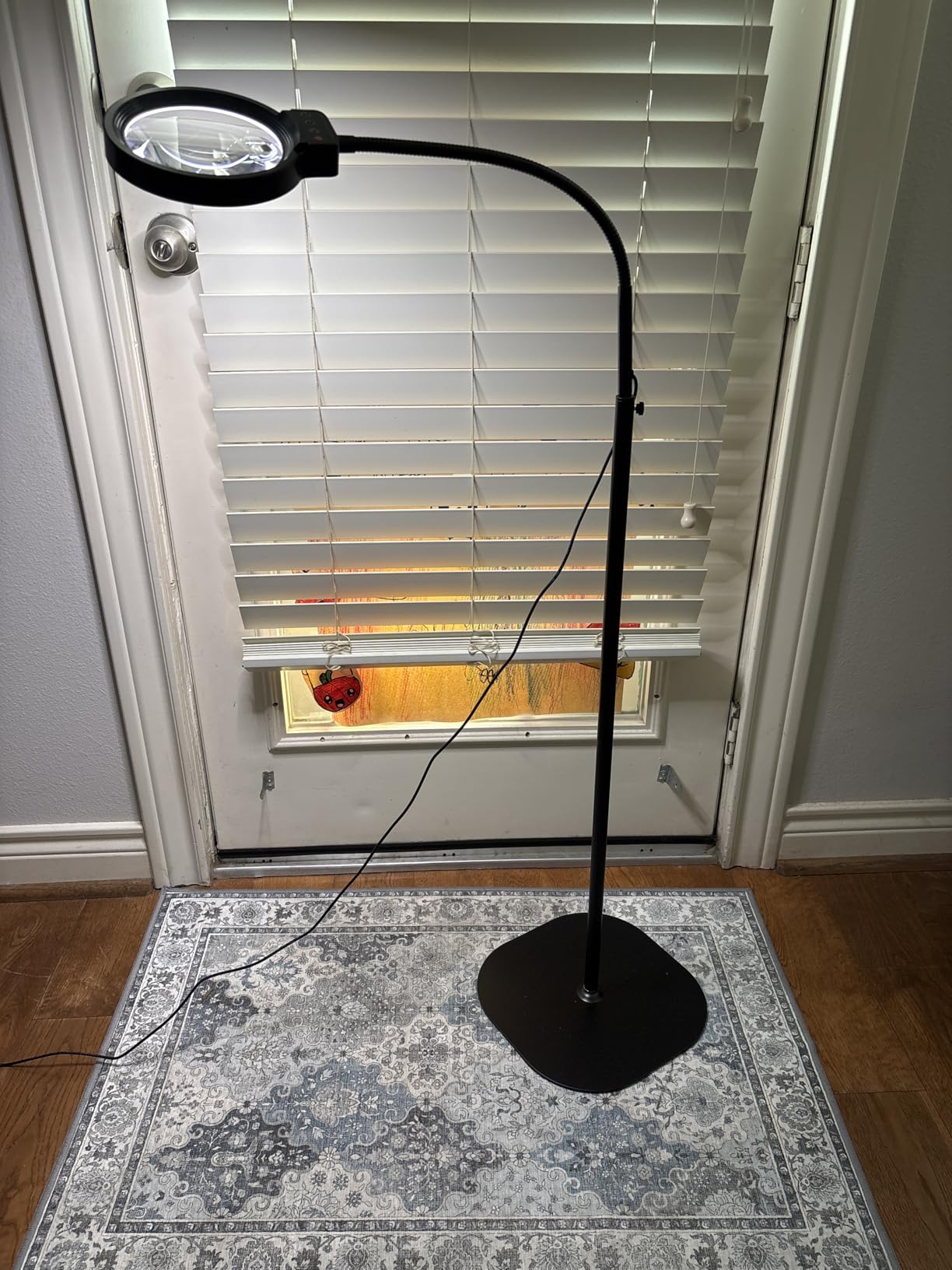 30X 10X Large Floor Magnifying Glass with Light and Stand | 2-in-1 Flexible Gooseneck Floor Magnifying Lamp,72 LED Lights, 3 Color Modes, Close Work,Sewing,Crafts,Hobbies customer photo 2