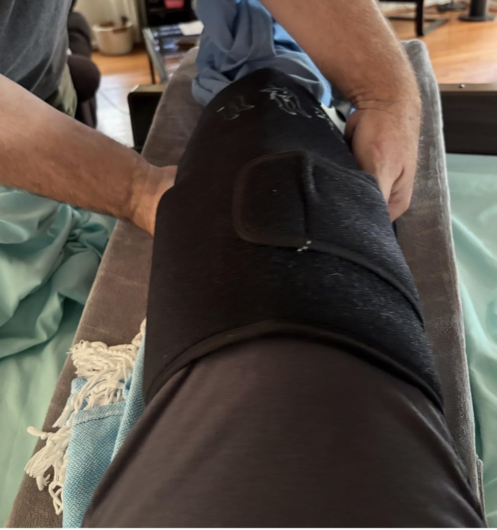 ROYALAY Leg Elevation Pillows for After Surgery, Adjustable Height Knee Surgery Recovery Equipment, Knee Replacement Recovery Aids for Hip Ankle Pain Relief Patent Pending customer photo 2