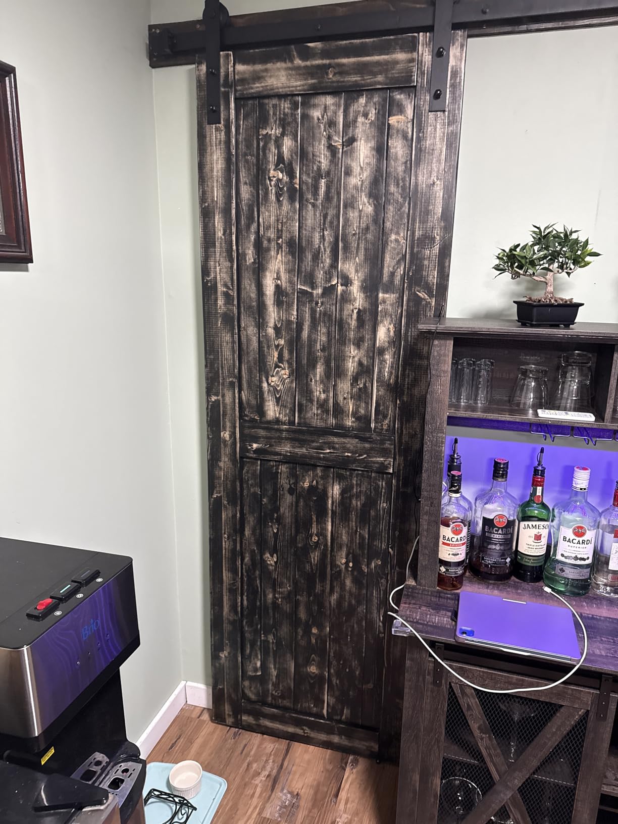 EaseLife 32in x 80in Sliding Barn Wood Door, Interior Doors, DIY Assembly, Solid Natural Spruce Panelled Slab customer photo 2