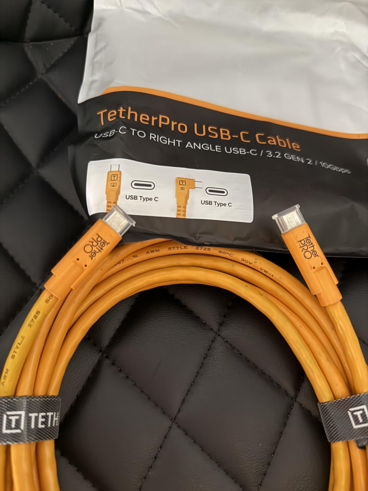 TetherPro Optima 10Gbps Gen 2 USB-C, 15' (4.6m), Straight to Right customer photo 1