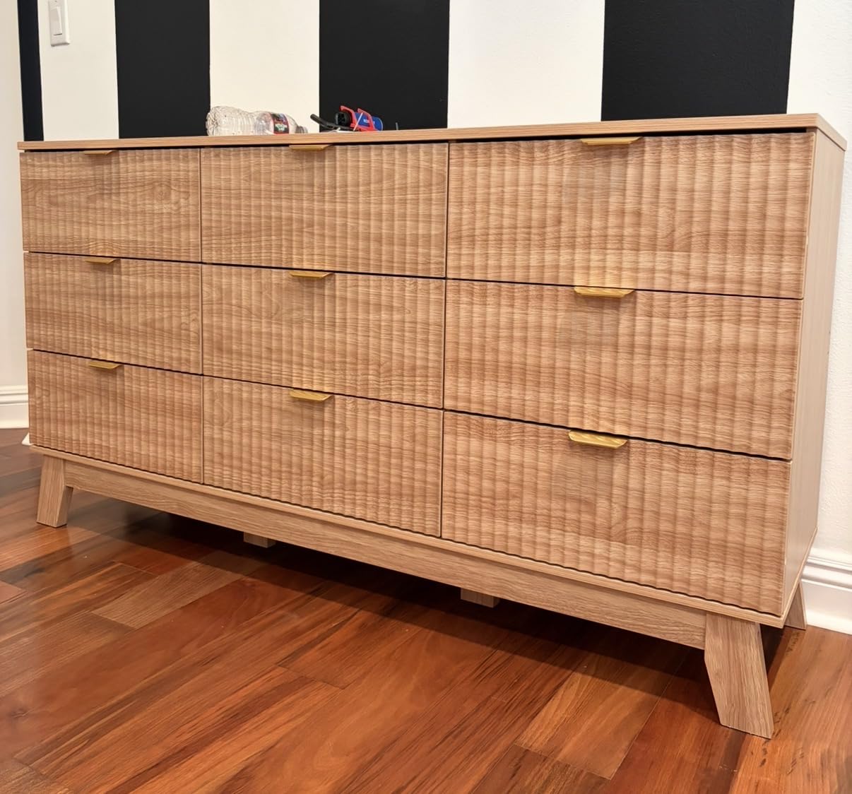 Fluted Dresser for Bedroom with 9 Drawers, 57