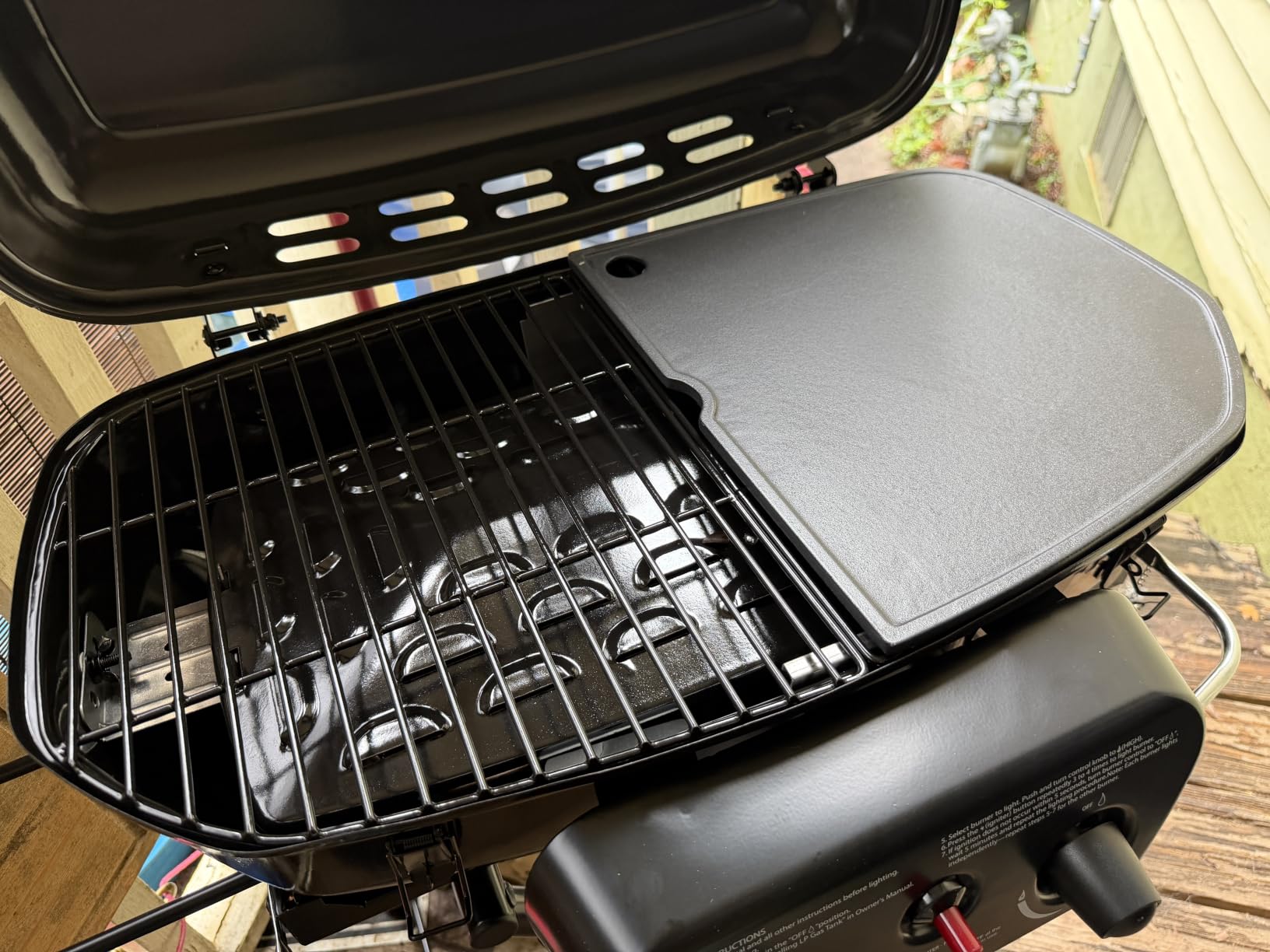 Brand-Man Portable Grill Camping, 2-in-1 Propane Gas Grill & Griddle | Folding Stand-Up Cart, 18,000 BTU 2-Burner Outdoor BBQ for Family Camping, Tailgating and Patio, Green customer photo 2