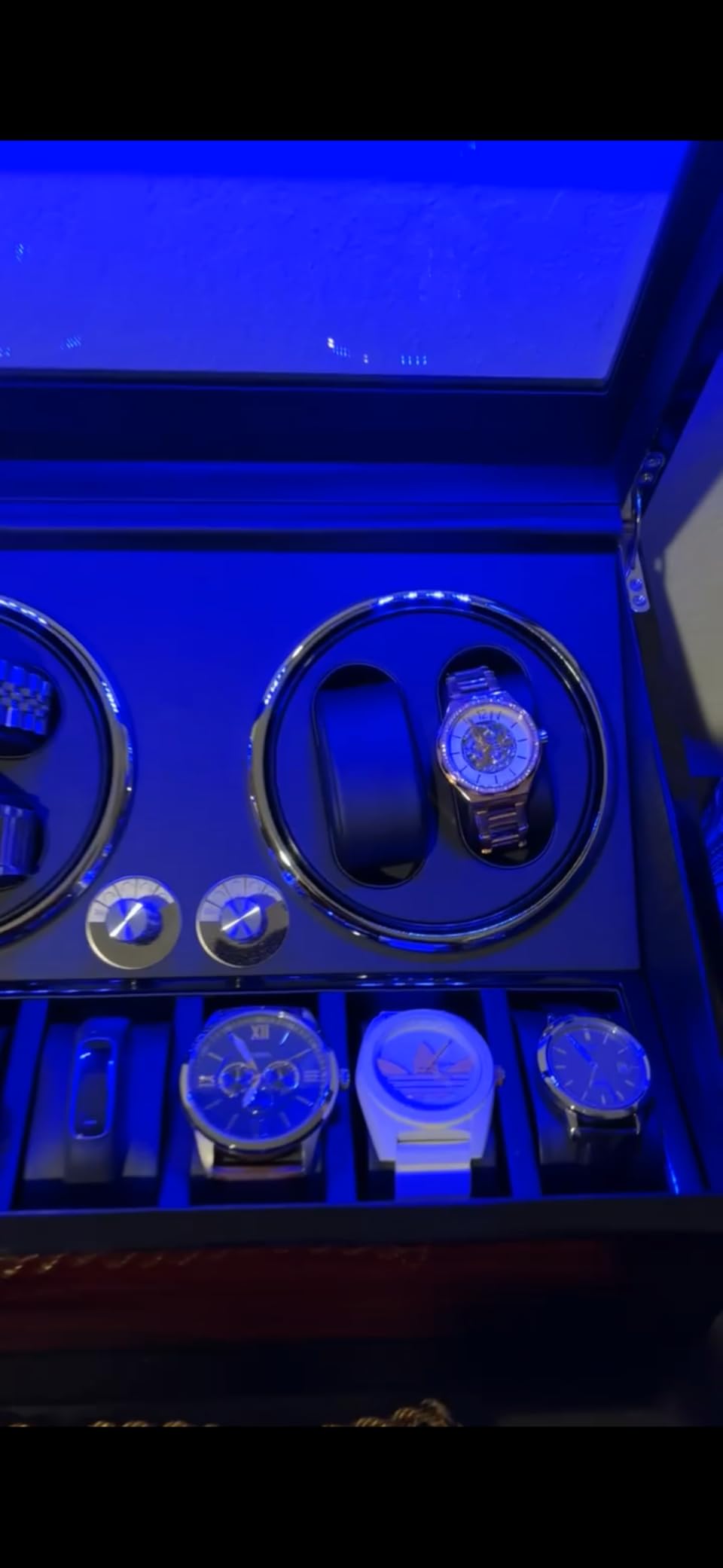 ANWBROAD Watch Winder for Automatic Watches, Automatic Watch Winder Box | 4 Watch Rotator and 6 Extra Storages Super Quiet Motor LED Backlight Piano Paint 4 Rotating Modes UJWW002R customer photo 1