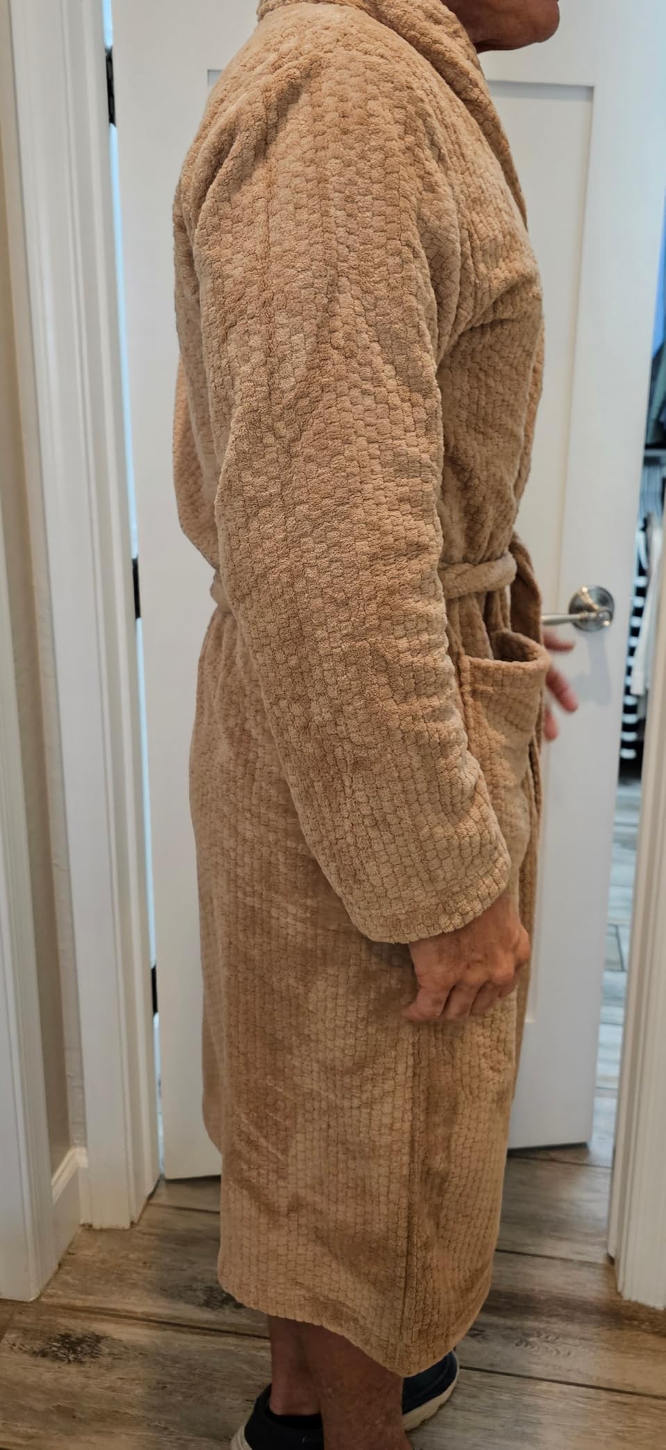 PJGGZ Men's Shawl Collar Bathrobe, Soft Long Towel Robe for Men - Super Absorbent Quick Dry yet Warm customer photo 1