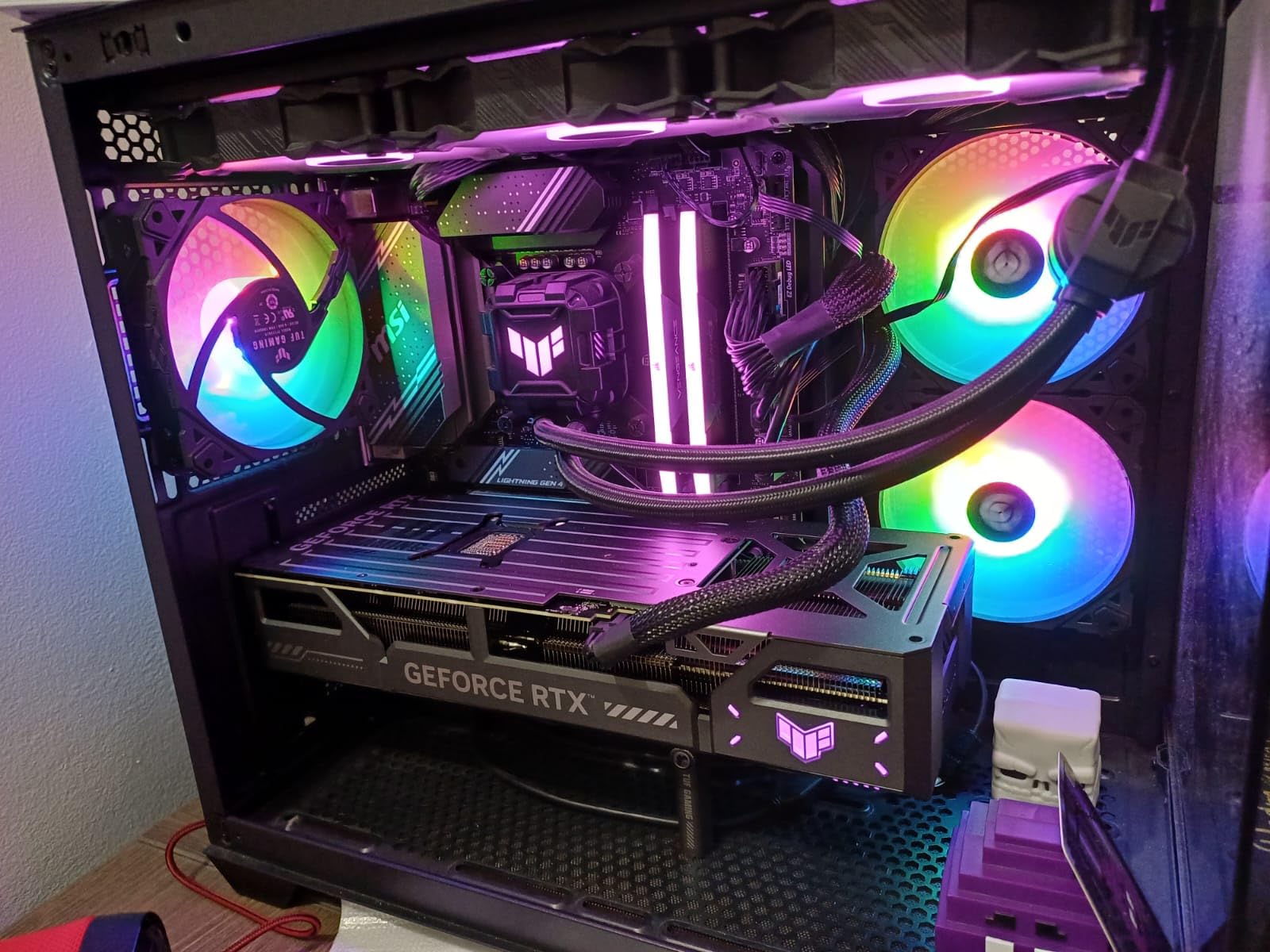 ASUS TUF Gaming GeForce RTX 5070 12GB GDDR7 OC Edition Gaming Graphics Card | PCIe 5.0, HDMI/DP 2.1, 3.125-slot, Military-grade Components, Protective PCB Coating, Axial-tech Fans customer photo 2