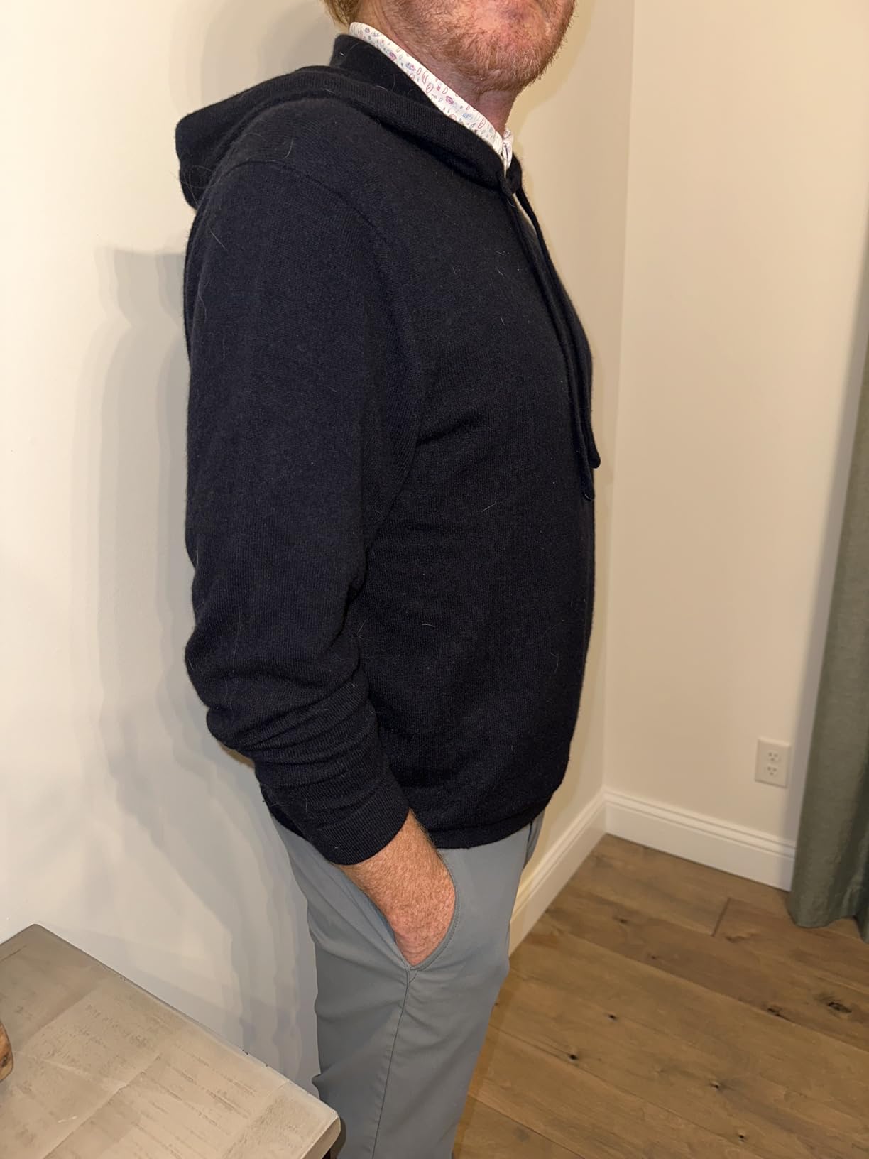 Men's The Off-duty Cashmere Hoodie customer photo 2