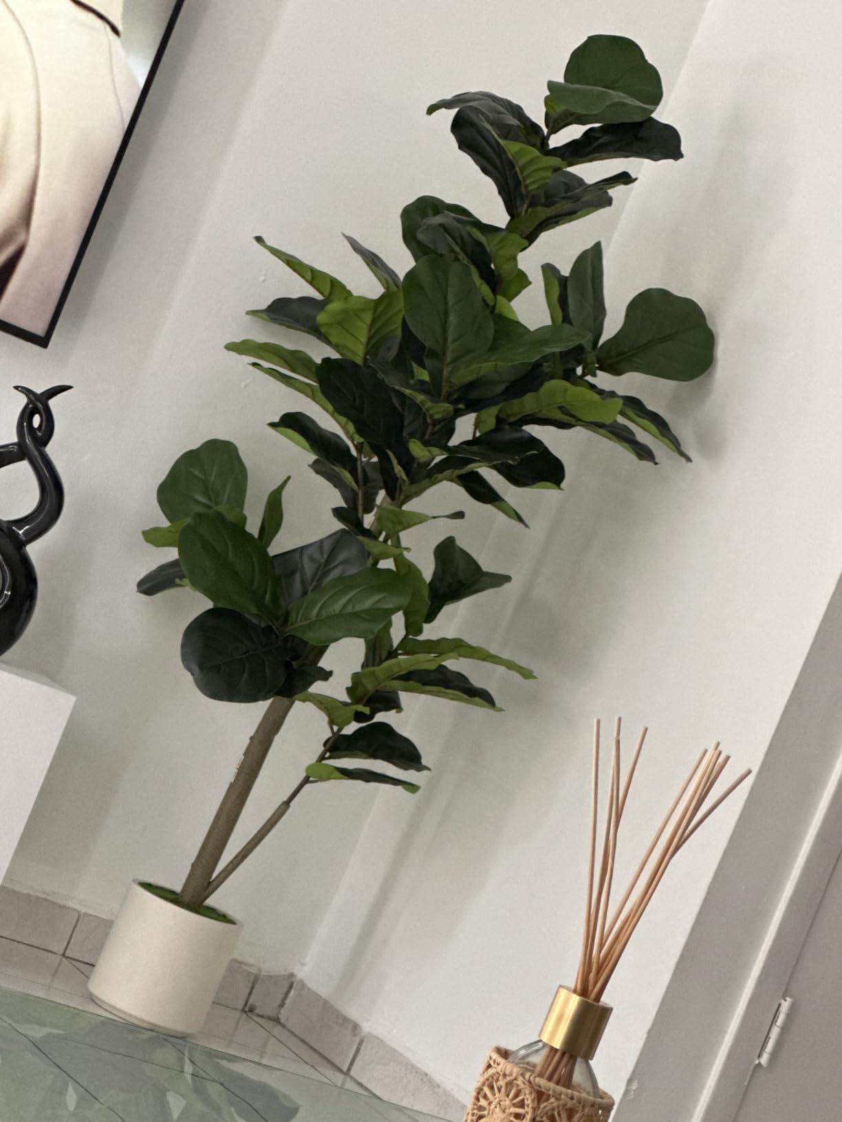 VIVATREES 6FT Fiddle Leaf Fig Artificial Tree with White Planter Pot, Faux Floor Plant, Indoor and Outdoor Fake Plants for Home Office Decor customer photo 2