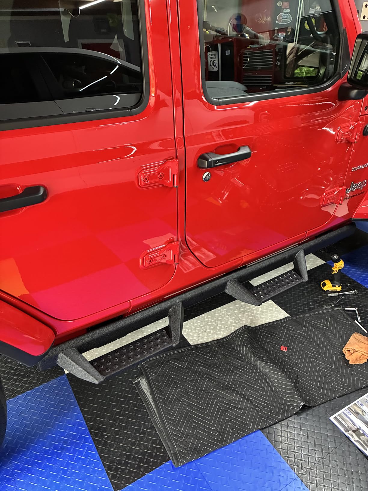 BINARY STAR Curve Running Boards for 2018-2026 Jeep Wrangler JL 4 Doors | JL Rock Rails Sliders Drop Down Side Steps, Heavy-Duty Carbon Steel Nerf Bars, No Gaps Curved Rock Rail Style, Anti-Rust Step customer photo 1