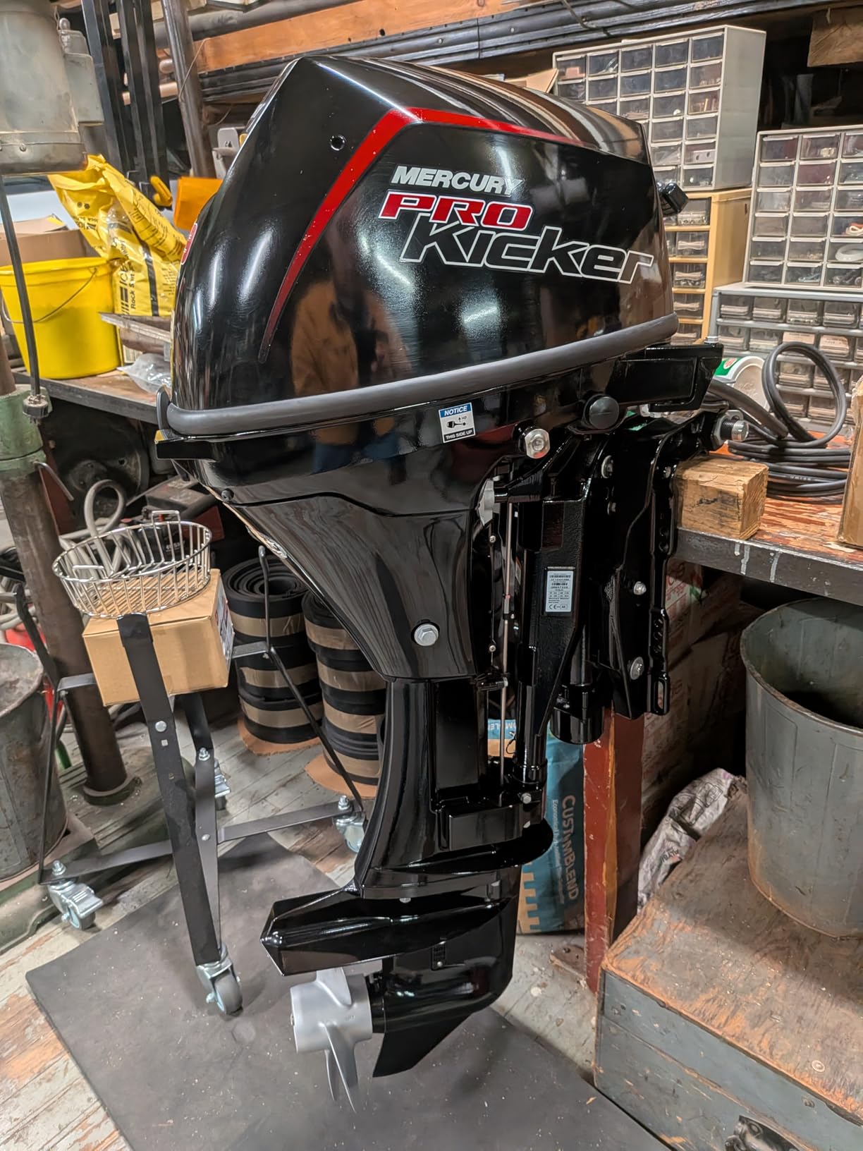 Outboard Motor Cover - 600D Full Boat Motor Cover Waterproof & Heavy Duty, Fade-Resistant Boat Engine Cover, Fit for Motor 150-225 HP, Black customer photo 2