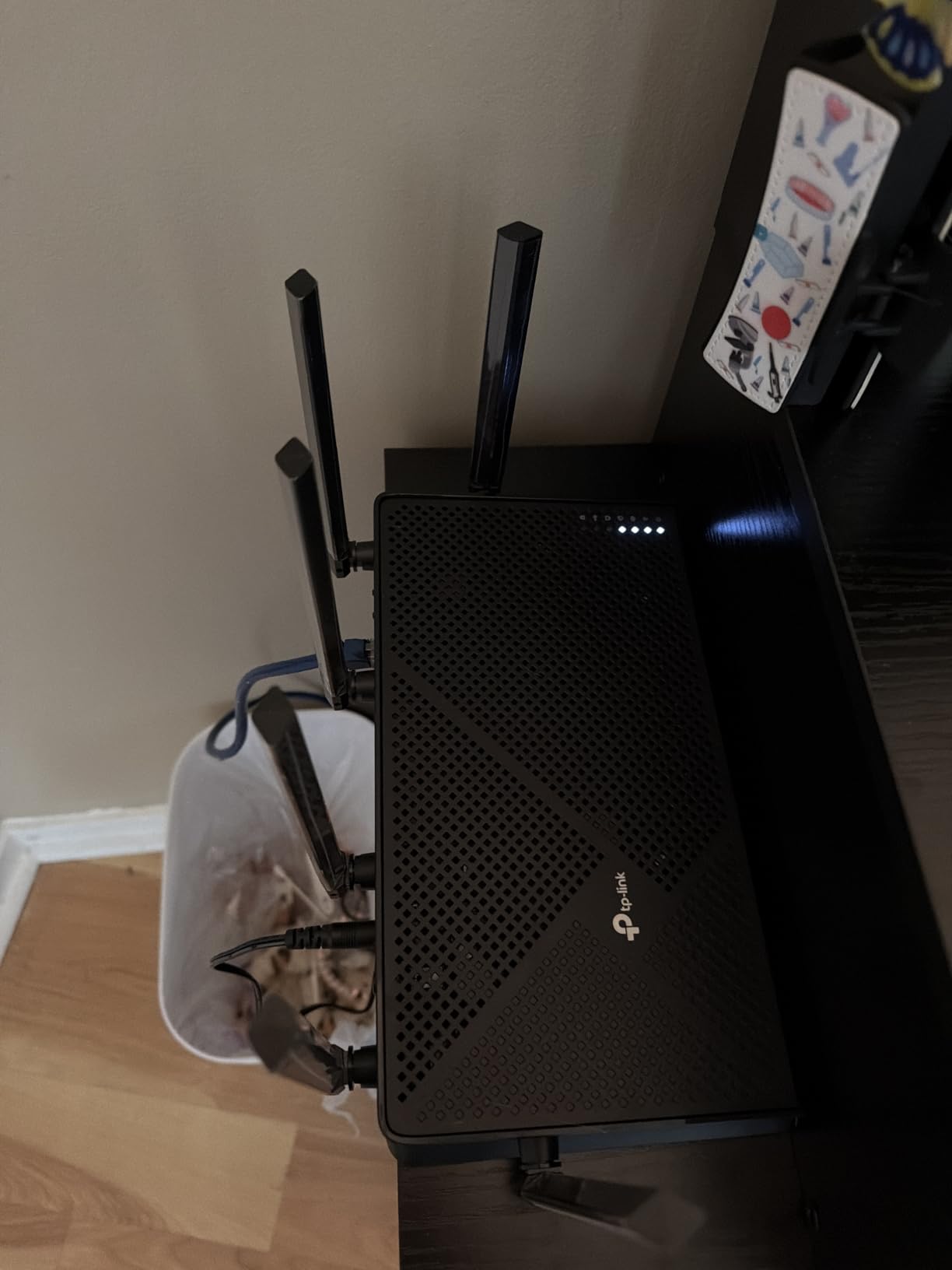 TP-Link BE6500 Dual-Band WiFi 7 Router (BE400) | Dual 2.5Gbps Ports, USB 3.0, Covers up to 2,400 sq. ft., 90 Devices, Quad-Core CPU, HomeShield, Private IoT customer photo 1