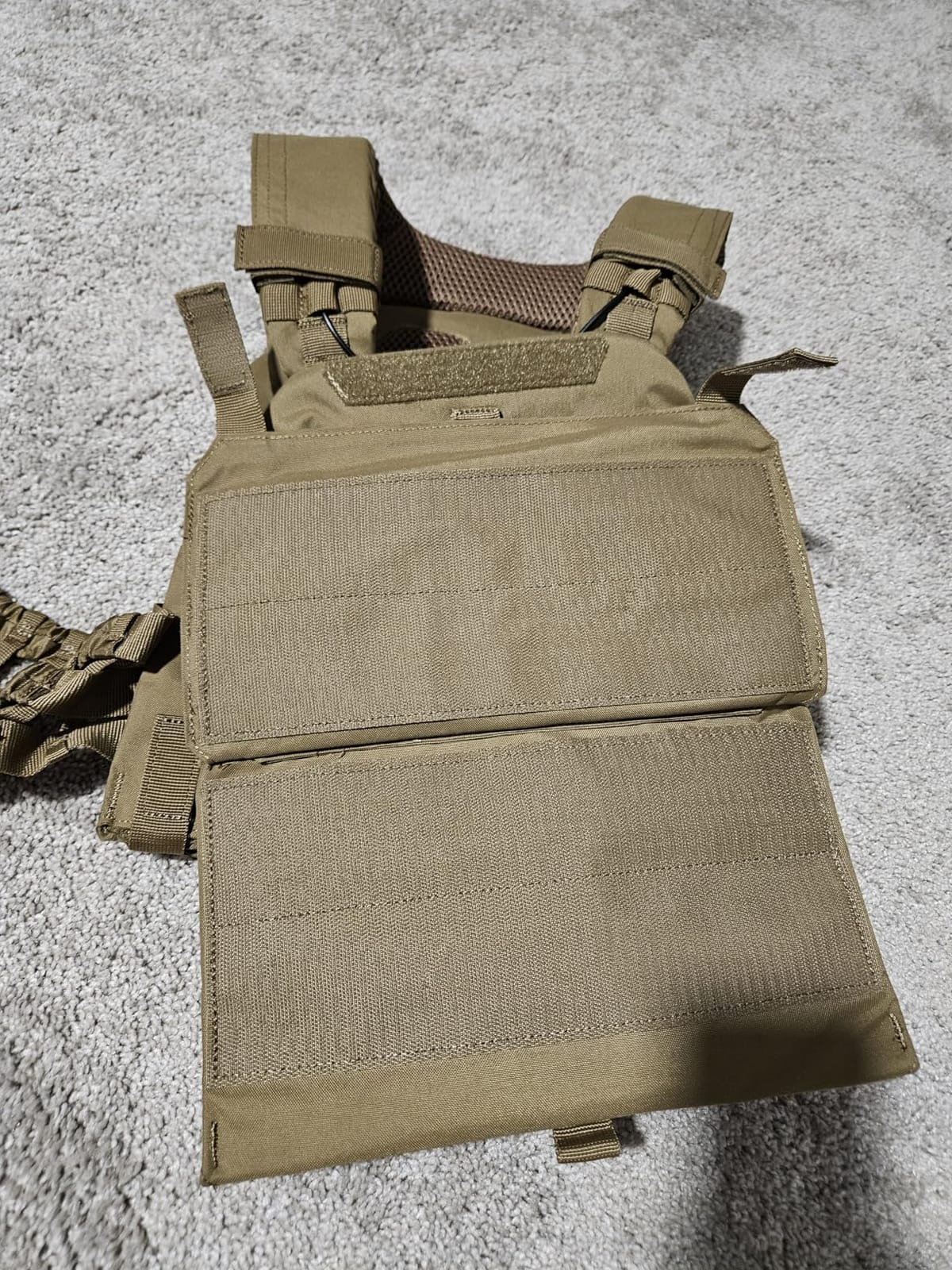 5.11 Tactical Unisex TacTec Plate Carrier, 500D Nylon, Adjustable Shoulder Straps, Style 56100ABR, Kangaroo customer photo 1