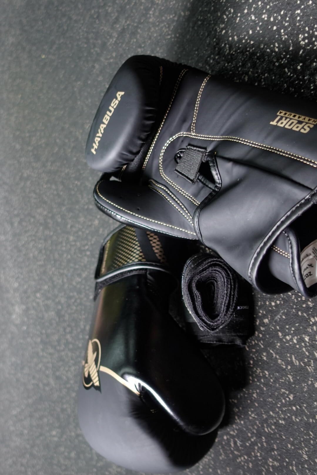 Hayabusa Sport Boxing Gloves - Dual-Splinted | Wrist Support, Multi-Density Foam Padding, Contoured Fit, Kickboxing Muay Thai, Beginner Sparring, 12oz 14oz 16oz, Men Women customer photo 1