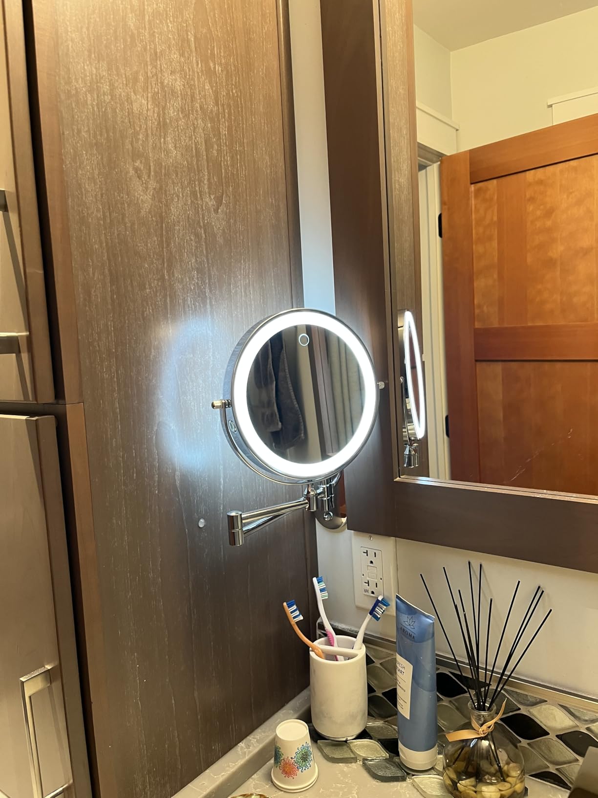 VFD 8'' 30X/1X Wall Mounted Lighted Magnifying Makeup Mirror with Lights customer photo 1