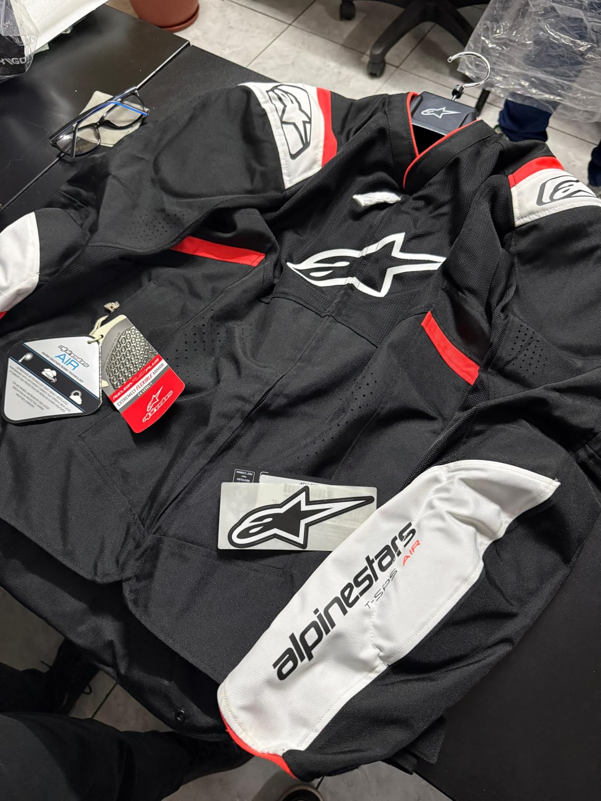 Alpinestars T SPS Air V2 Motorcycle Jacket Lightweight Mesh Ventilated, Sport Fit Tech Air customer photo 1