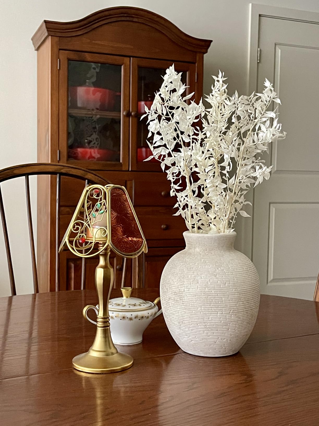 Vanselia Ceramic Flower Vase Home Decor, Farmhouse Table Vases Rustic Vintage Living Room Kitchen Bedroom Decorations for House Book Shelf Office Coffee Desk Dining Fireplace, 7.4 in Retro customer photo 2