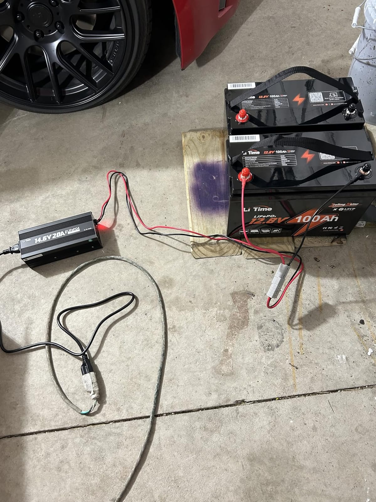 Litime 12V 100Ah LiFePO4 Battery Bluetooth, Group 27 Lithium Battery, Built-in 100A BMS with Low-Temp Protection, Max. 15000 Deep Cycles, Perfect for RV, Travel Trailer, Trolling Motors customer photo 2