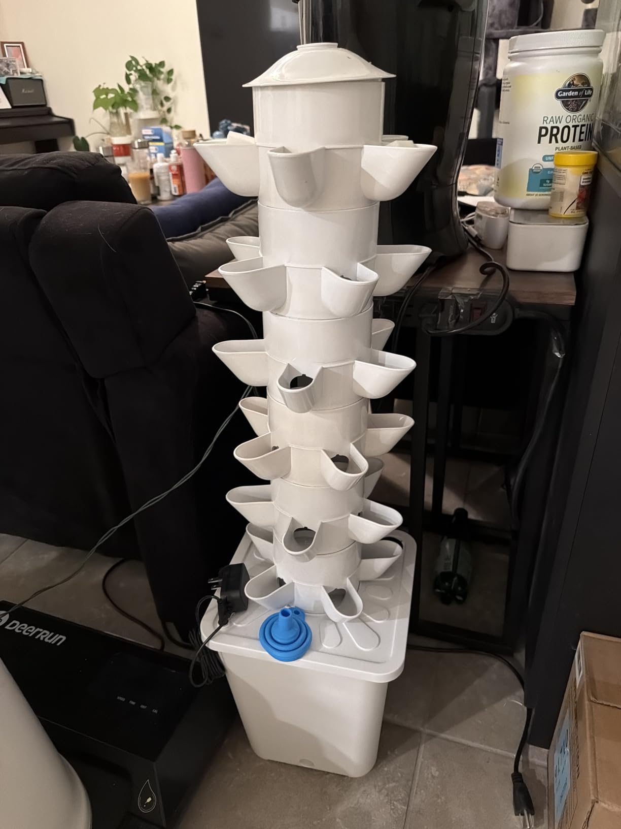 Hydroponics Tower Indoor Growing System Vertical Garden Planter Indoor Smart Garden Kit with Pump and Movable Water Tank Vegetable Plant Gift for Gardening Lover (35-Plants) customer photo 2