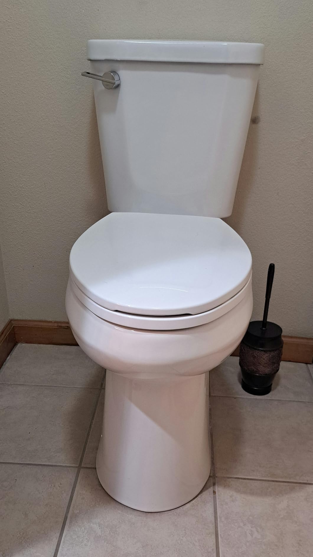 Los Flexi 17 Inch Two Piece Toilet, 17.9
