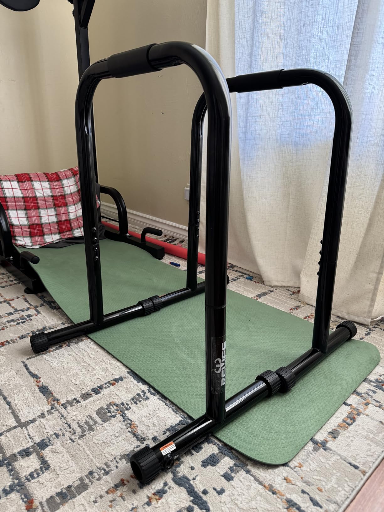 RELIFE REBUILD YOUR LIFE Dip Bar for Home Gym Training 400LBS Parallel Bars | Dip Station Heavy Duty Parallette & Parallel Bars, Sturdy Dip Stands Body Workout Fitness Calisthenics Workout Equipment customer photo 1