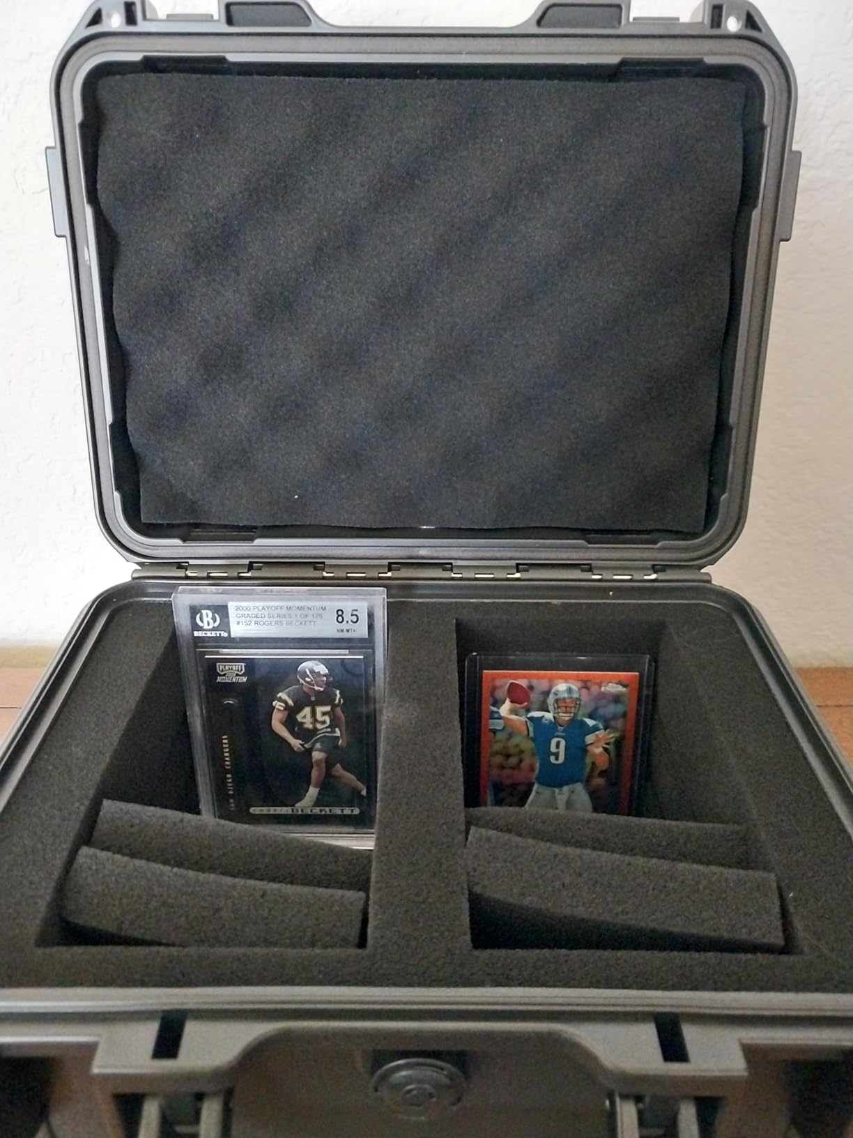 QINGUANG Graded Card Storage Box, Trading Card Case with 4 Foam Dividers, IP67 Waterproof PSA Slab Case for PSA/CSG/CGC/SGC/BGS Top Loaders Sports Cards customer photo 2
