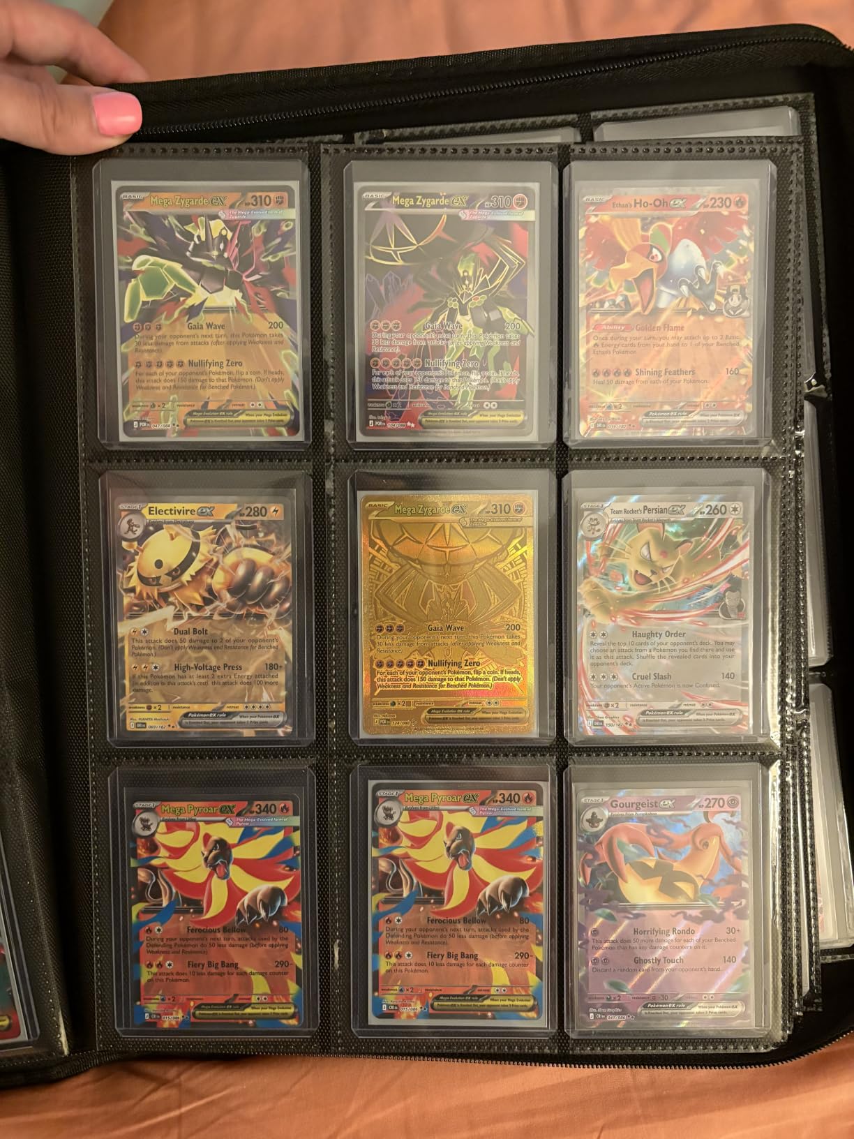 Toploader Binder Holds 324 Toploaders - 20 Toploaders | Waterproof PU Leather + Anti-Yellowing PP Inserts | Ridge Tab Sorting Portable top loader binder for cards(For Sports/Game Cards) customer photo 2