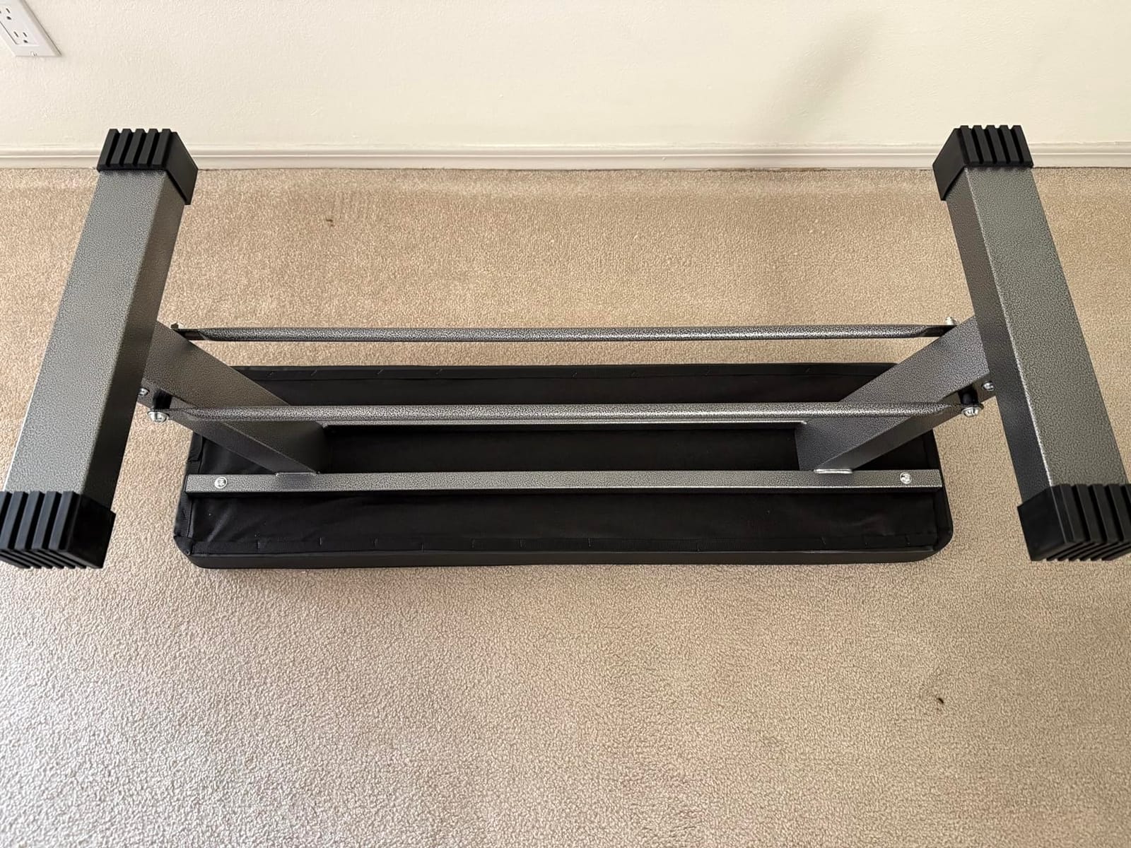 Finer Form Essential Flat Weight Bench for Home Gym, 1,000 lb Capacity | Heavy-Duty, For Bench Press, Hip Thrusts & Strength Training, Compact Home Gym Fitness Equipment, Free Workout Chart Included customer photo 1