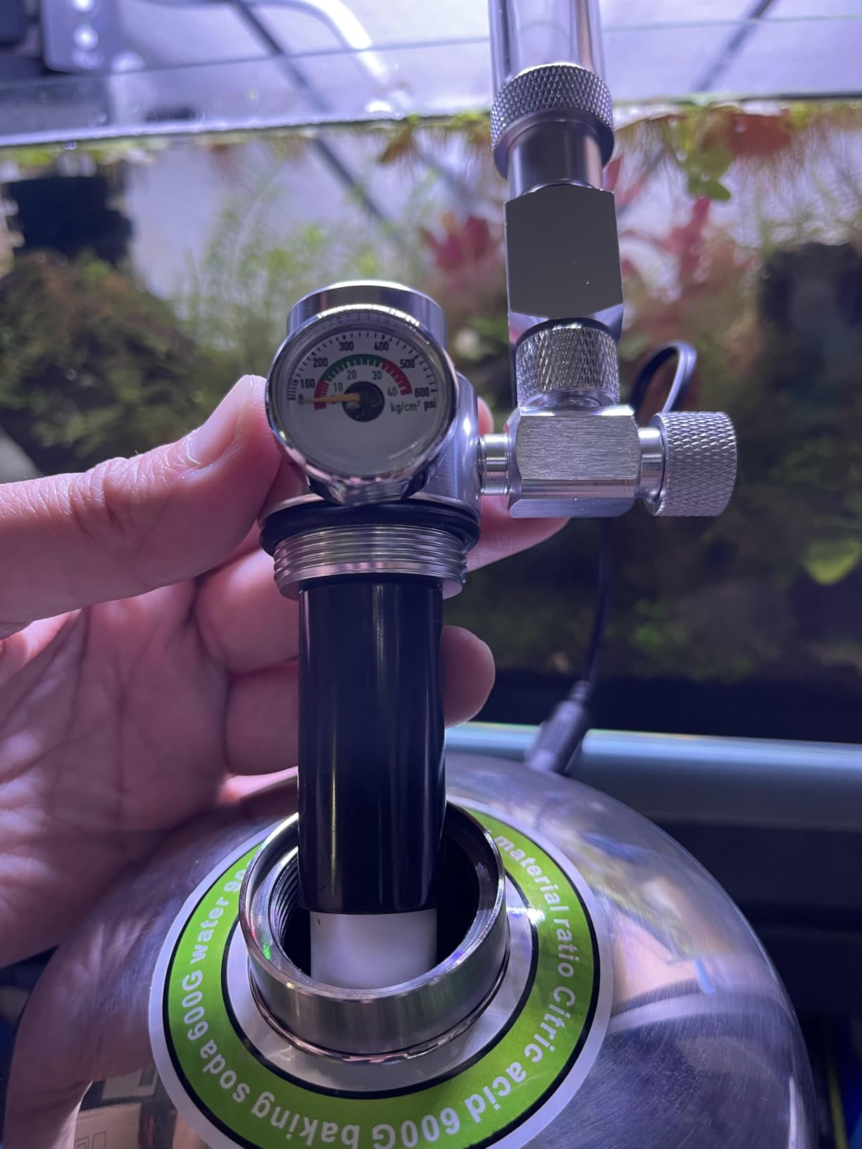 2L Aquarium CO2 Generator System, CO2 System Kit with Regulator and Needle Valve for Aquarium Plants Tanks customer photo 2