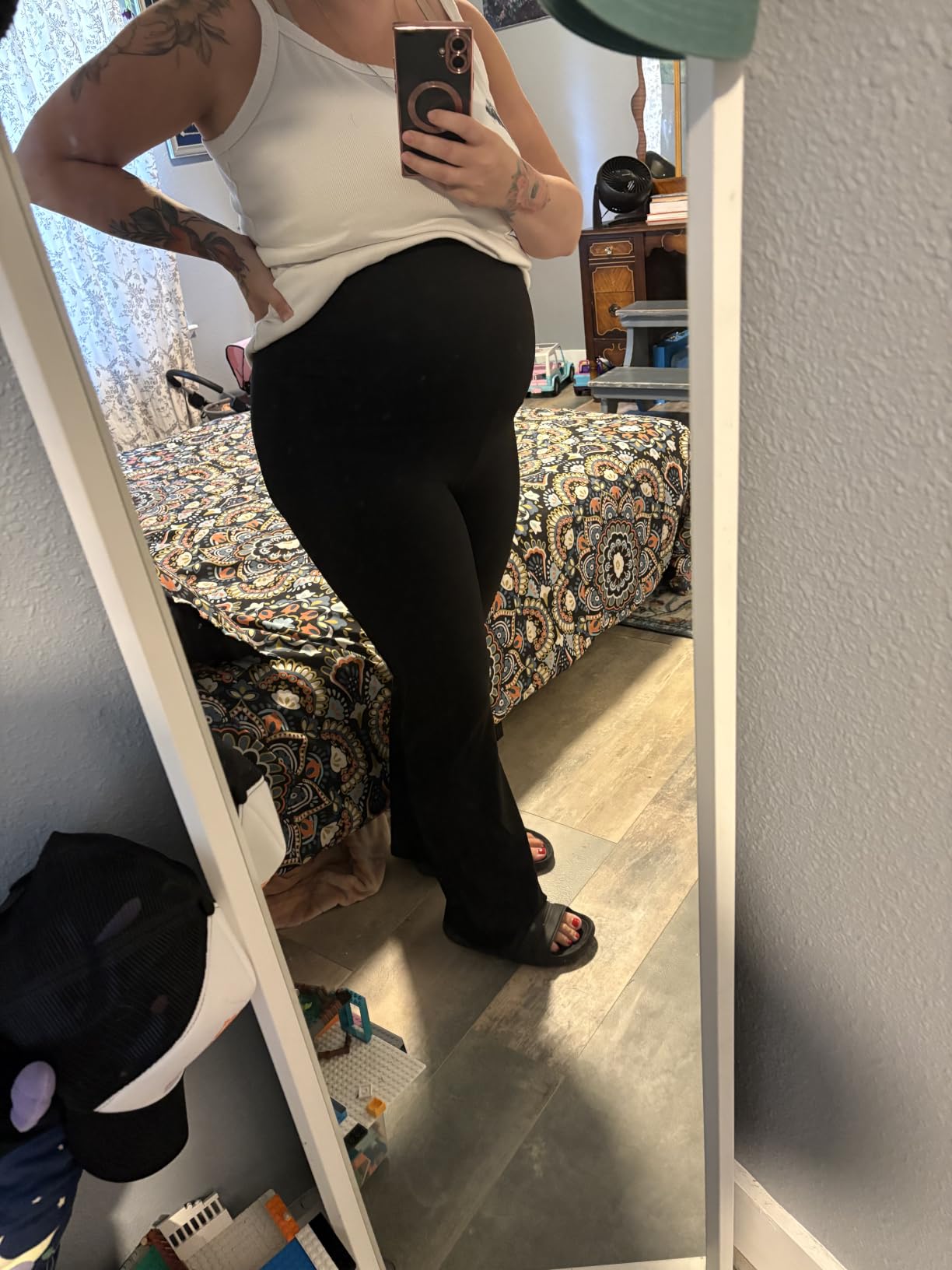 Leafigure Maternity Flare Leggings with Pockets Over The Belly Yoga Pants for Workout Soft Pregnancy Activewear customer photo 2