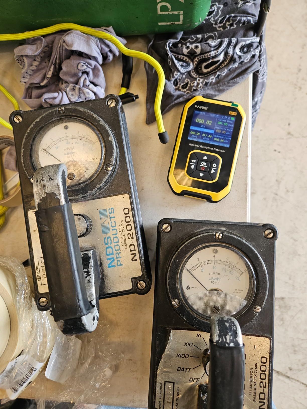 FNIRSI GC-01 Geiger Counter Nuclear Radiation Detector,Curve Display Handheld Rechargeable Beta Gamma X-ray Radiation Monitor Meter,5 Dosage Units,Radiation Dosimeter Nuclear Survival Kit customer photo 1
